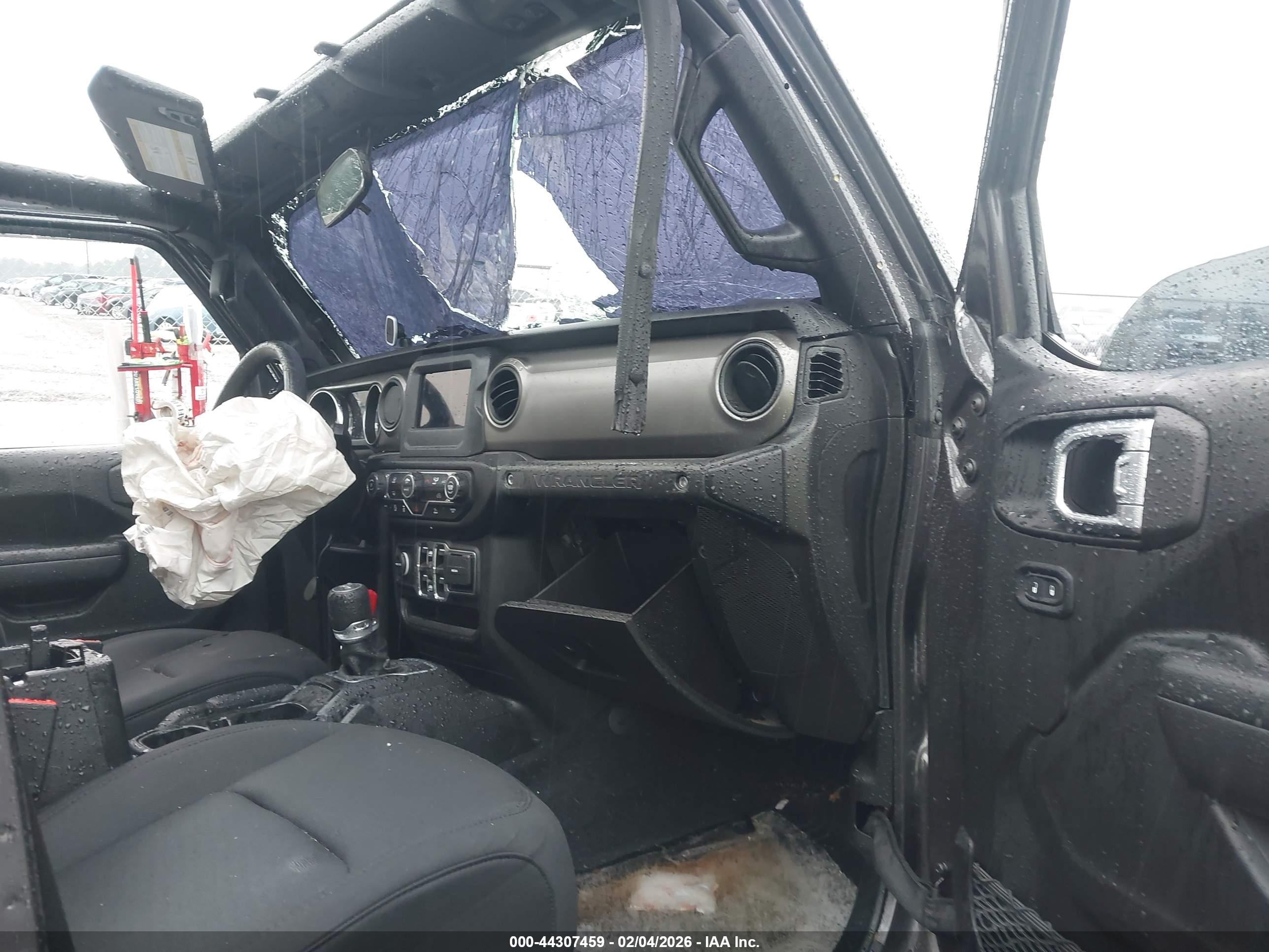 JEEP WRANGLER image 5
