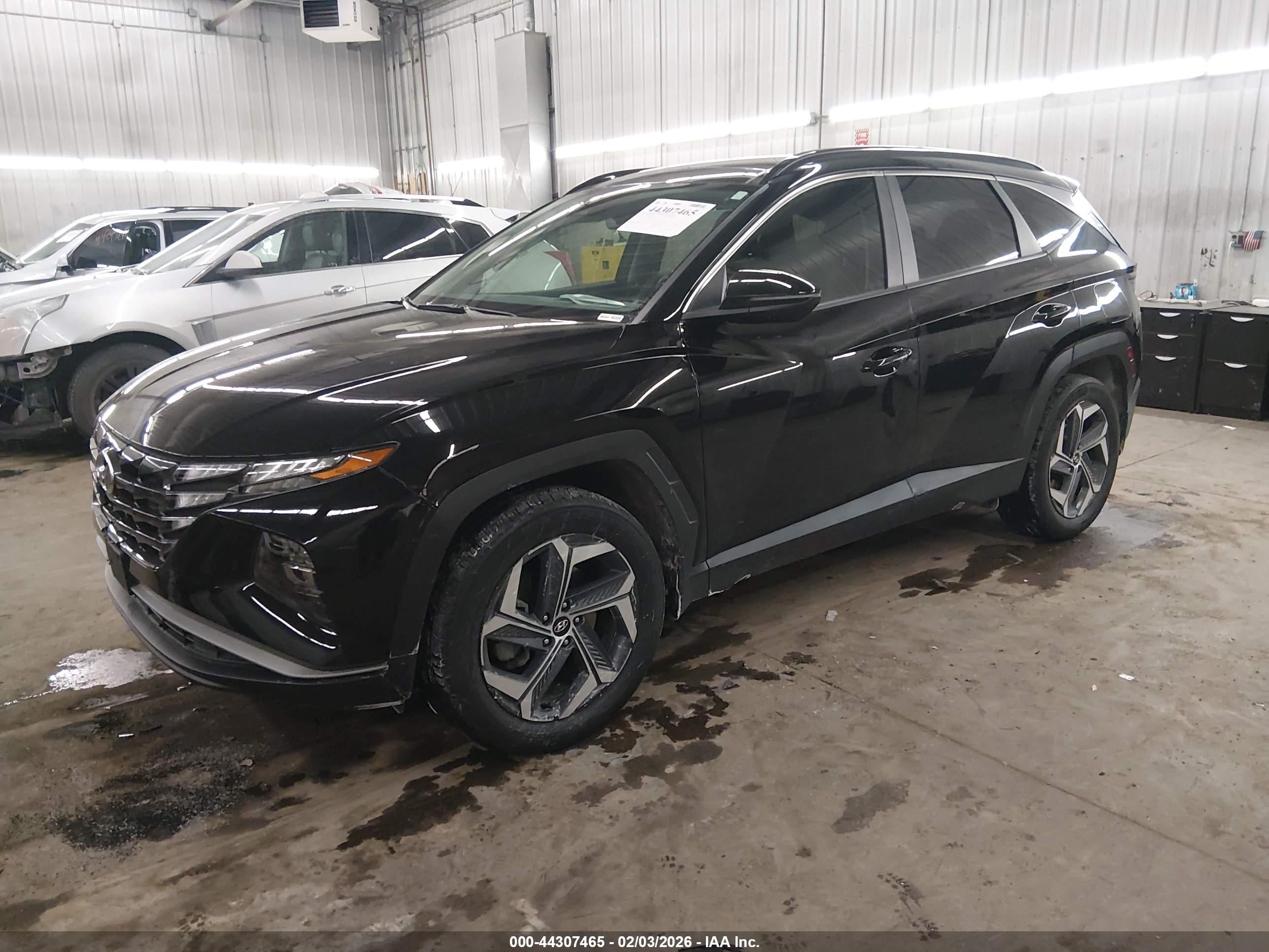 HYUNDAI TUCSON image 2