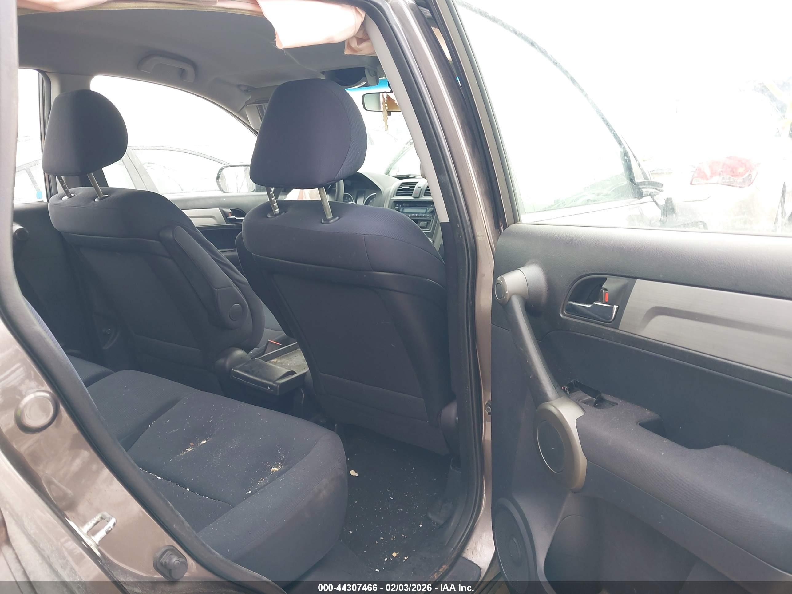 HONDA CR-V image 8