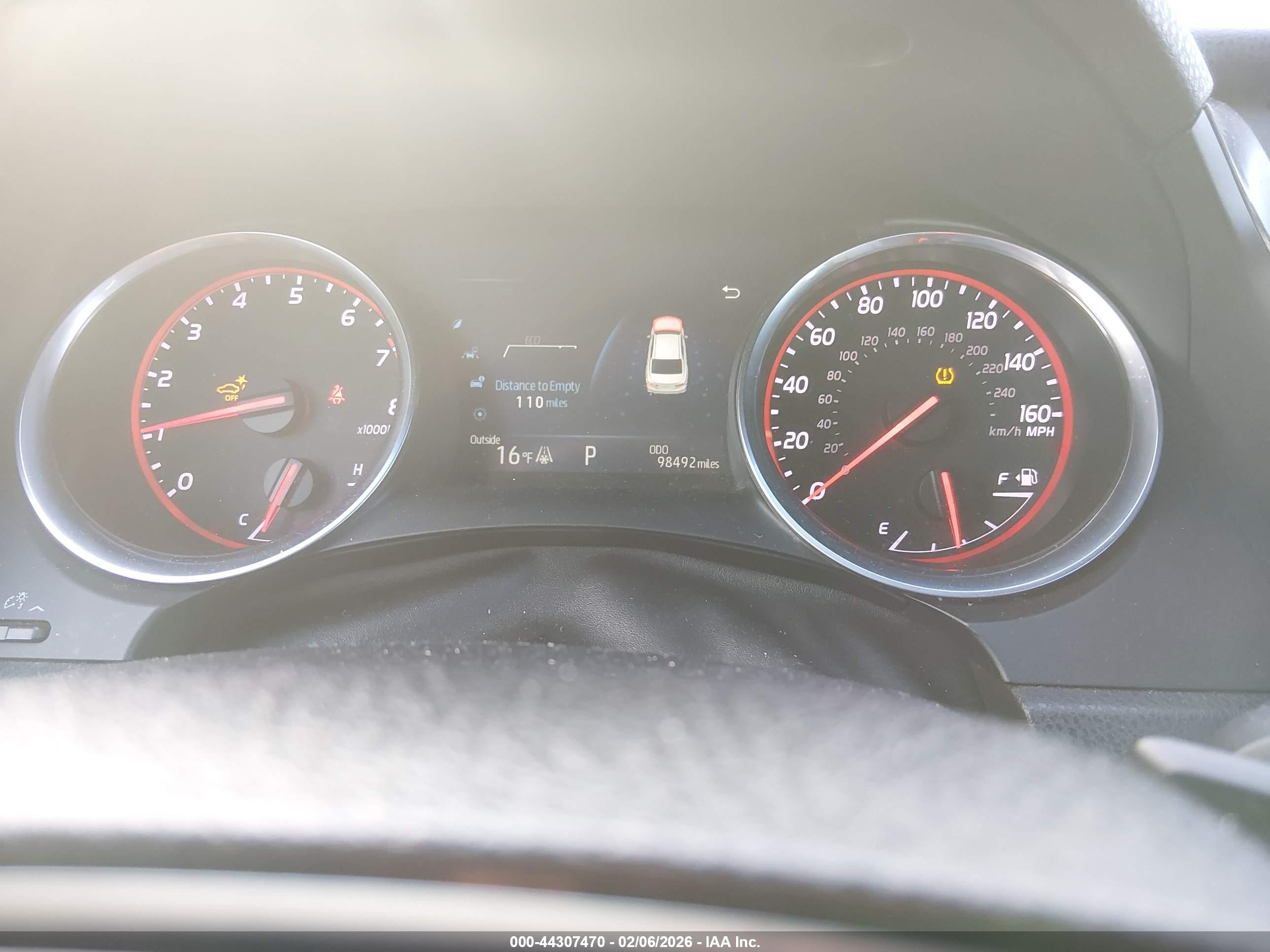 TOYOTA CAMRY image 7