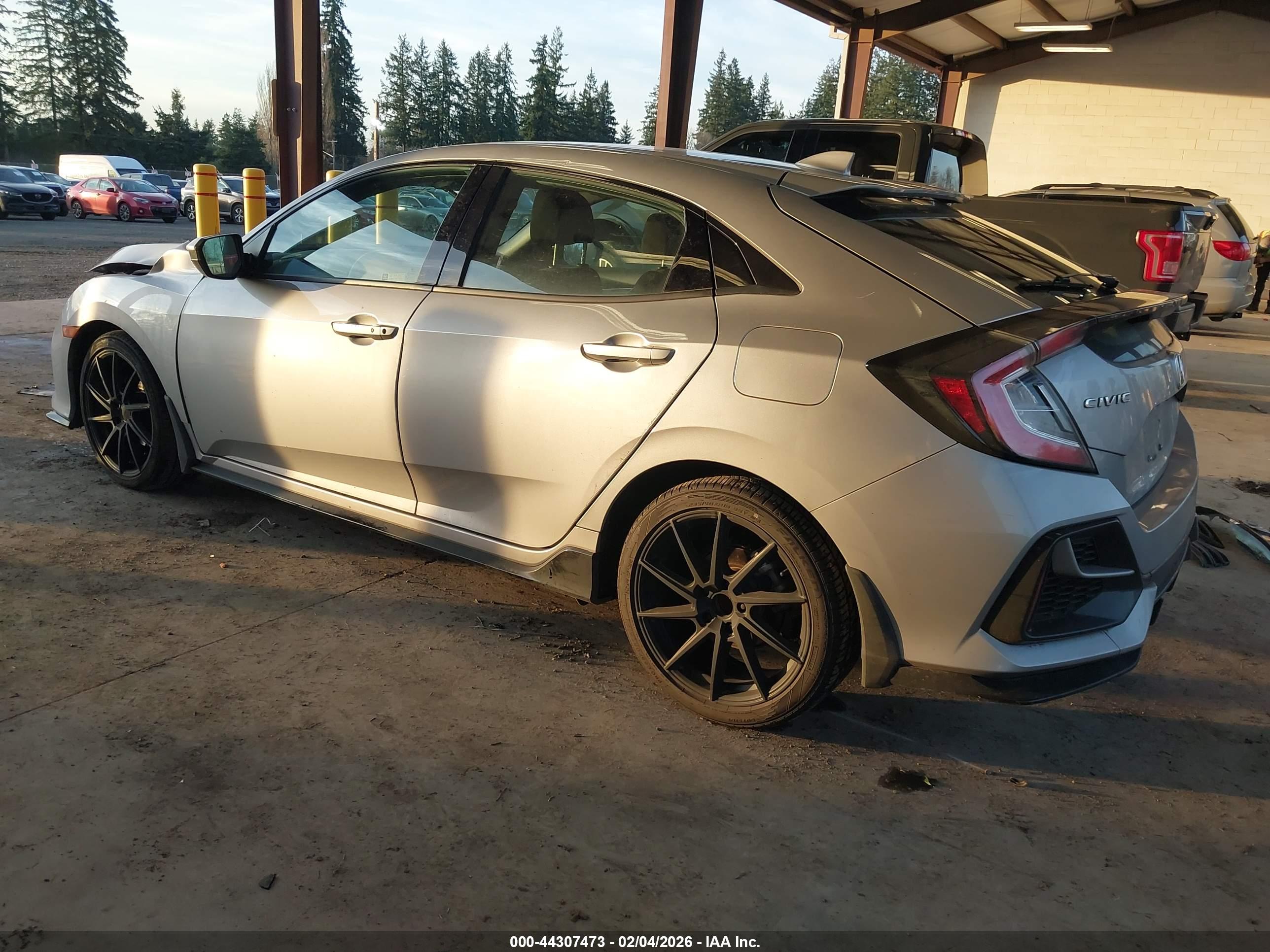 HONDA CIVIC image 3