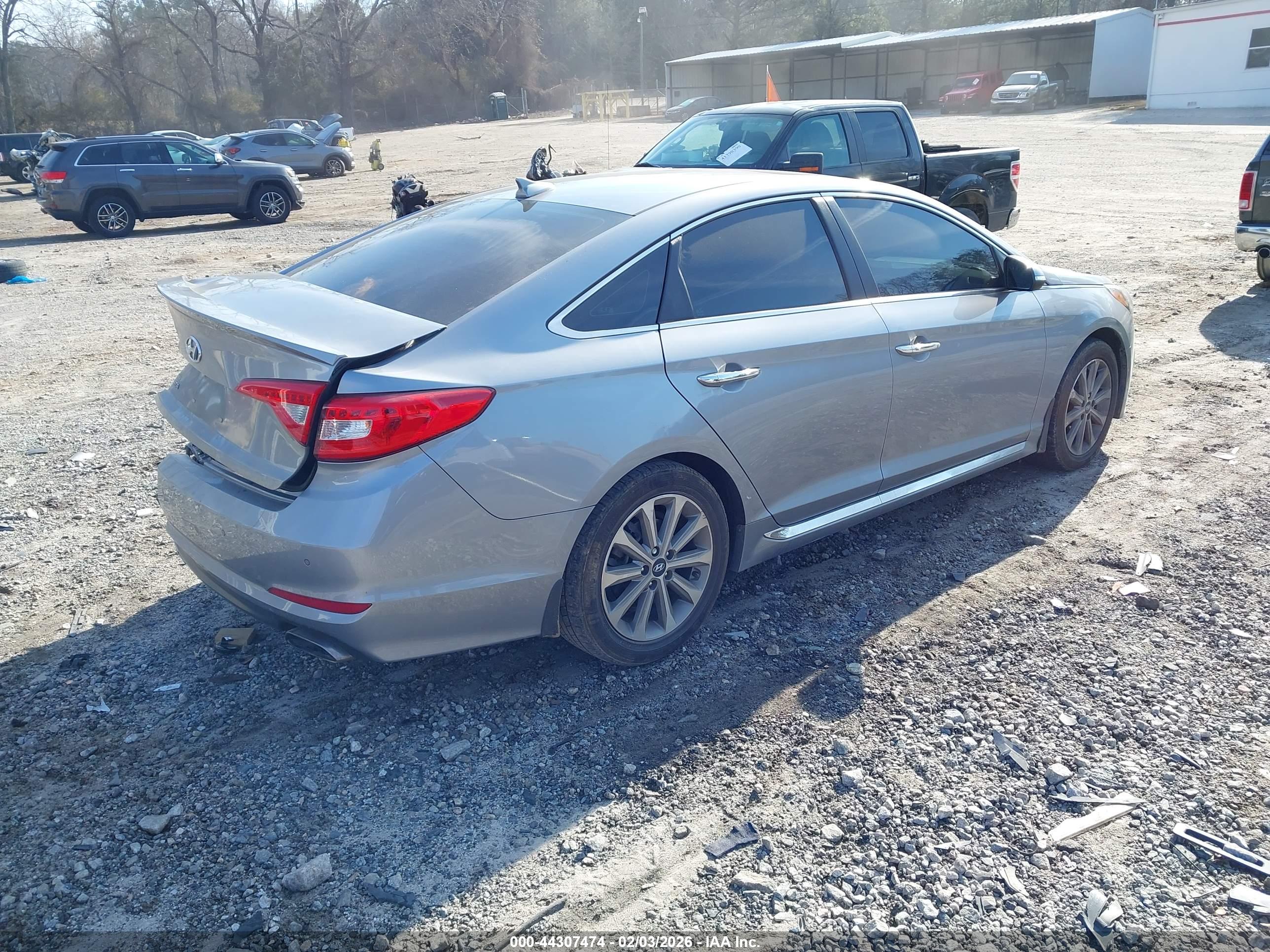 HYUNDAI SONATA image 4