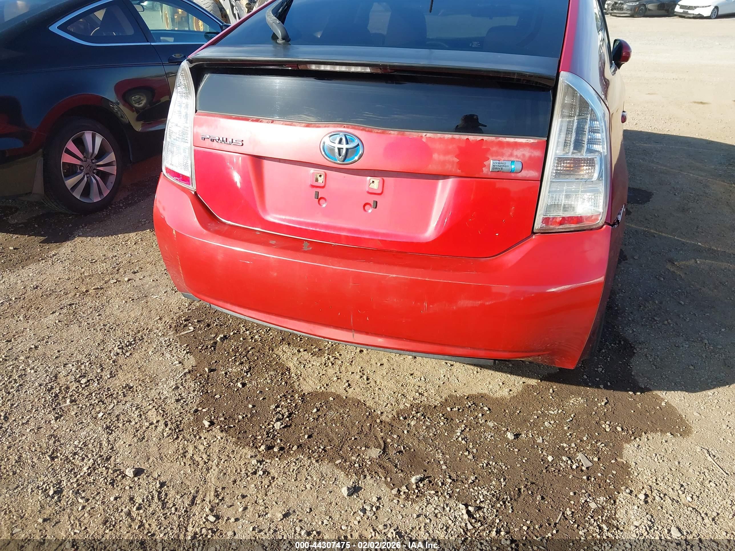 TOYOTA PRIUS image 6
