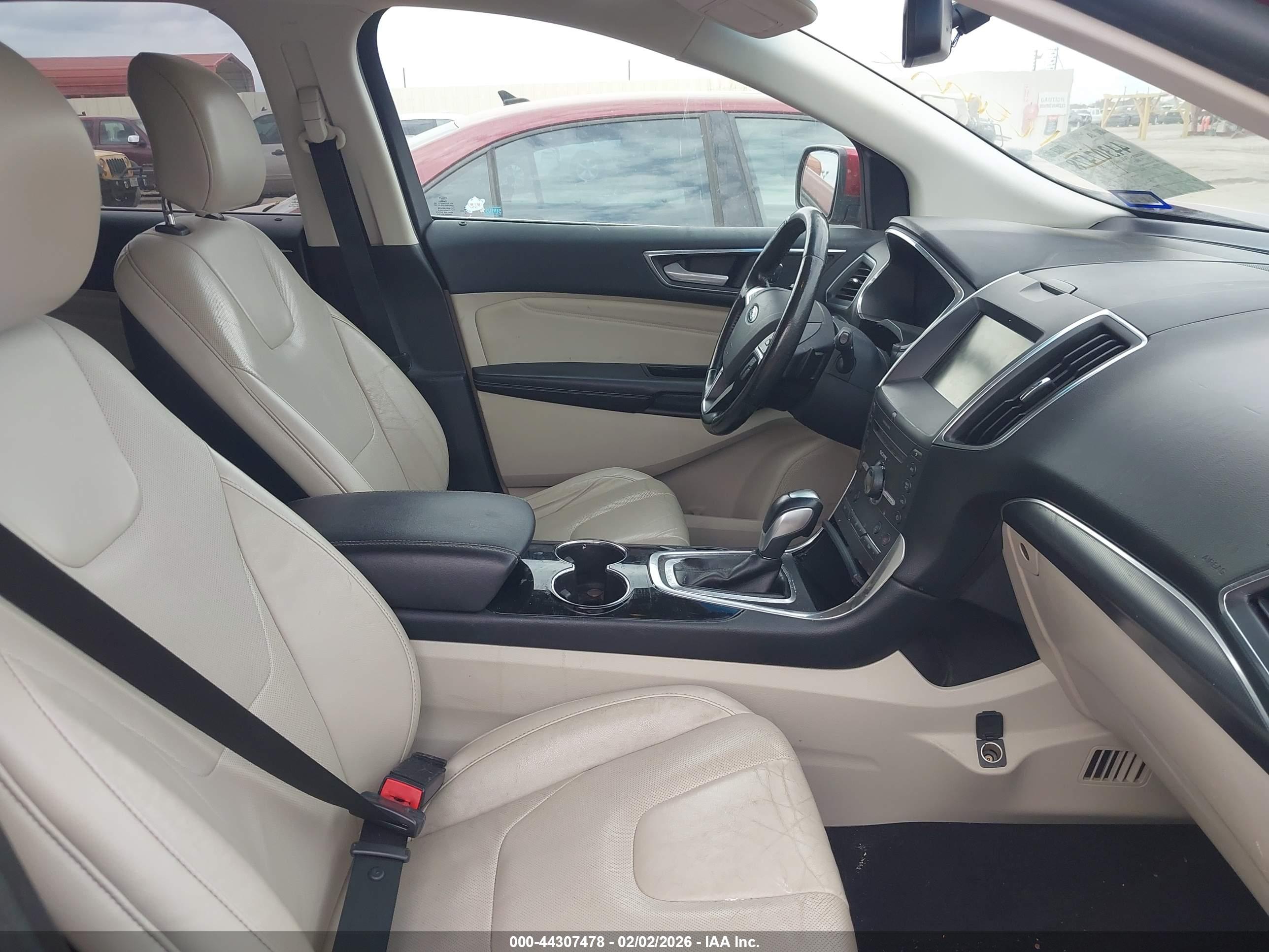 FORD EDGE image 5