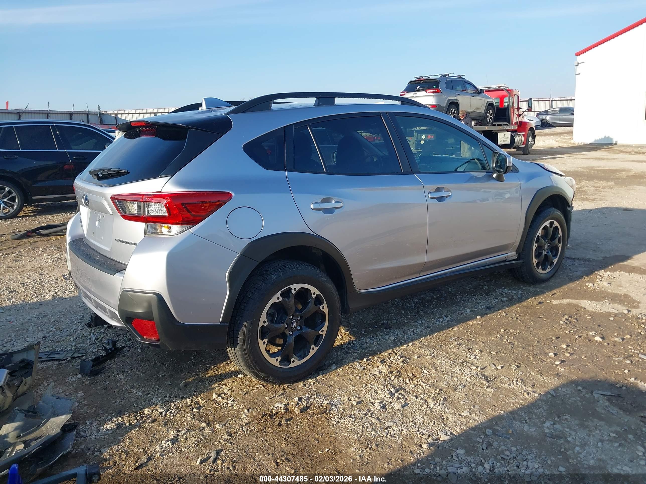 SUBARU CROSSTREK image 4
