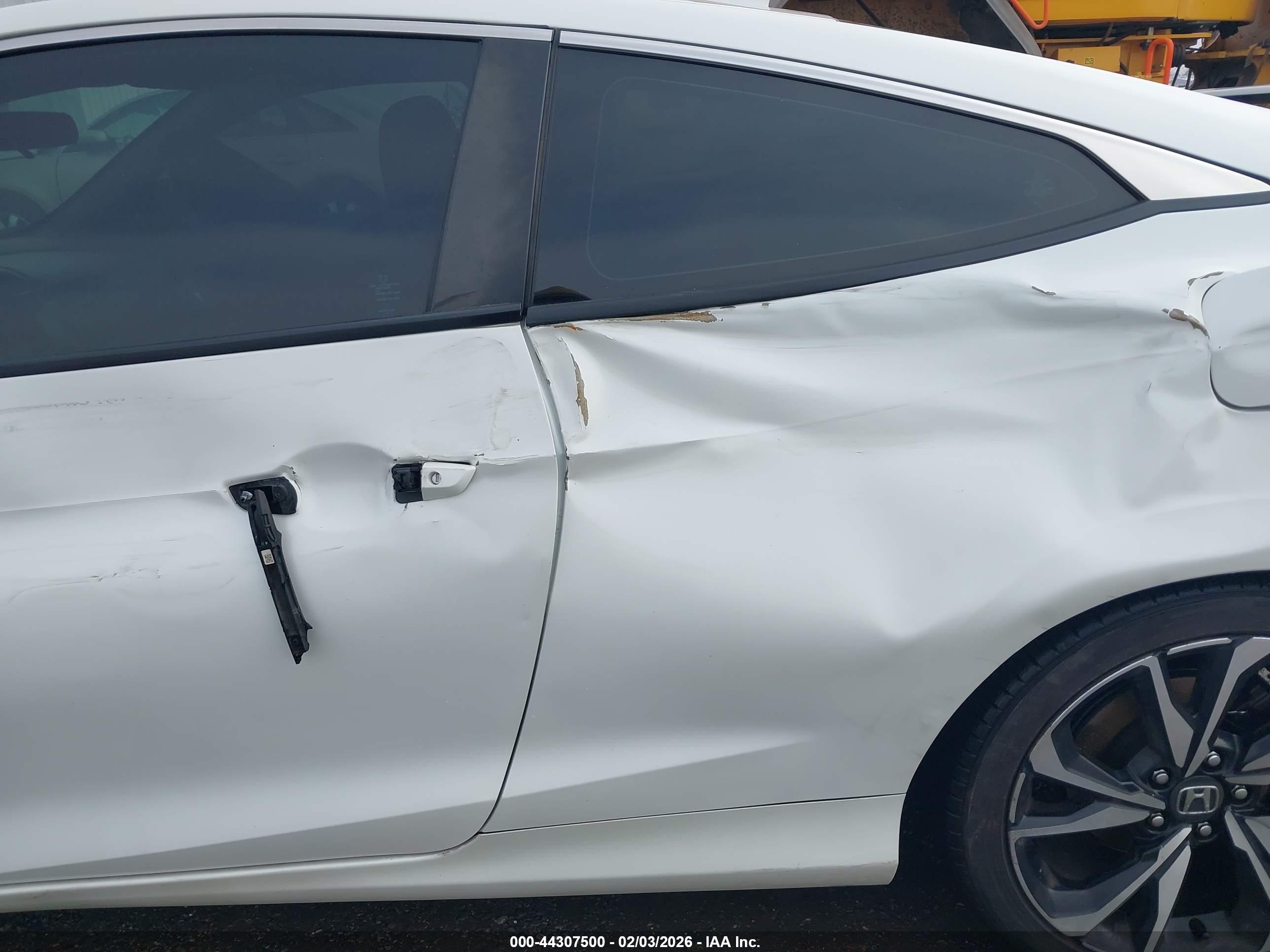 HONDA CIVIC image 6