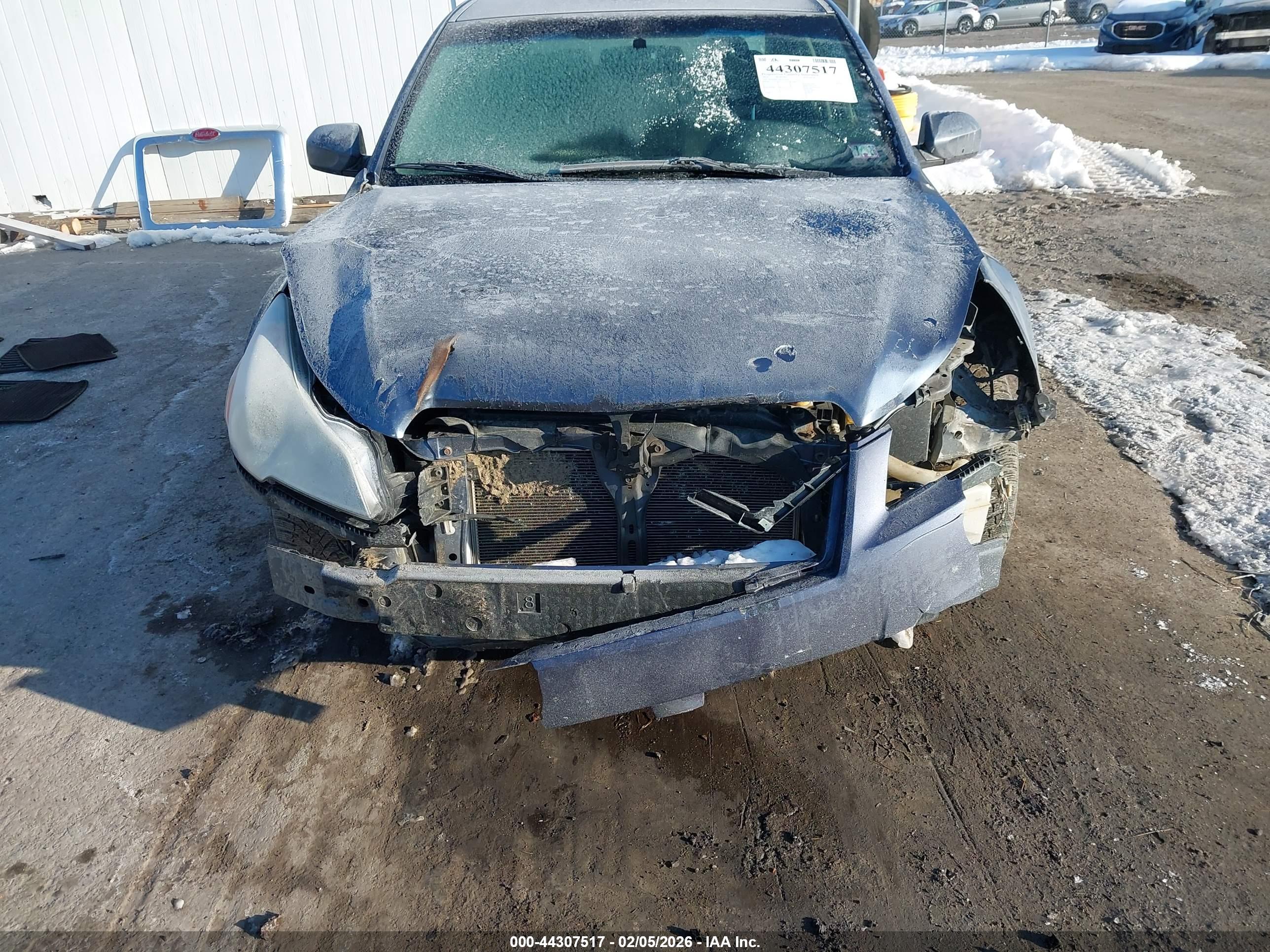 SUBARU LEGACY image 6