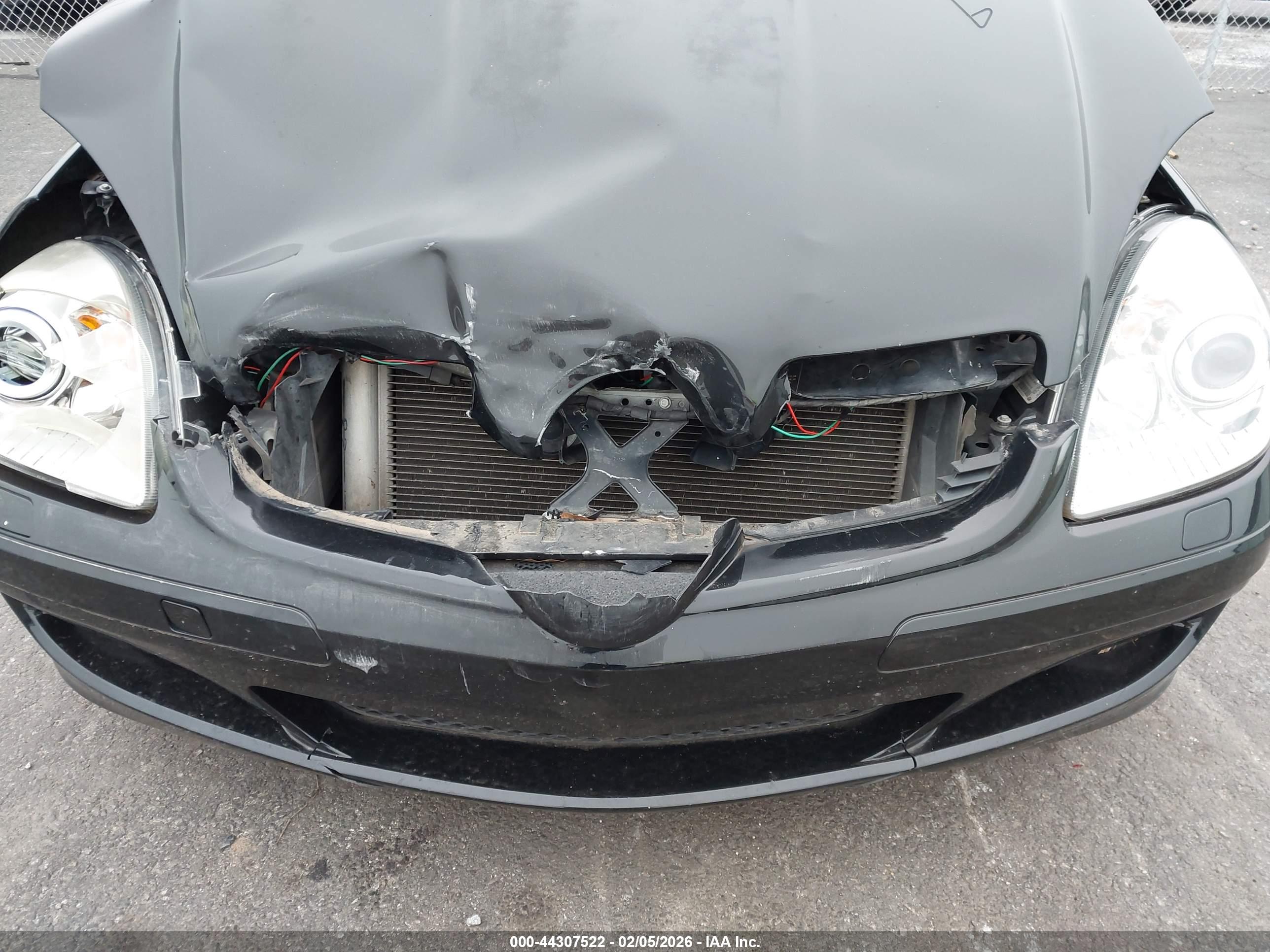 MERCEDES-BENZ SLK image 10