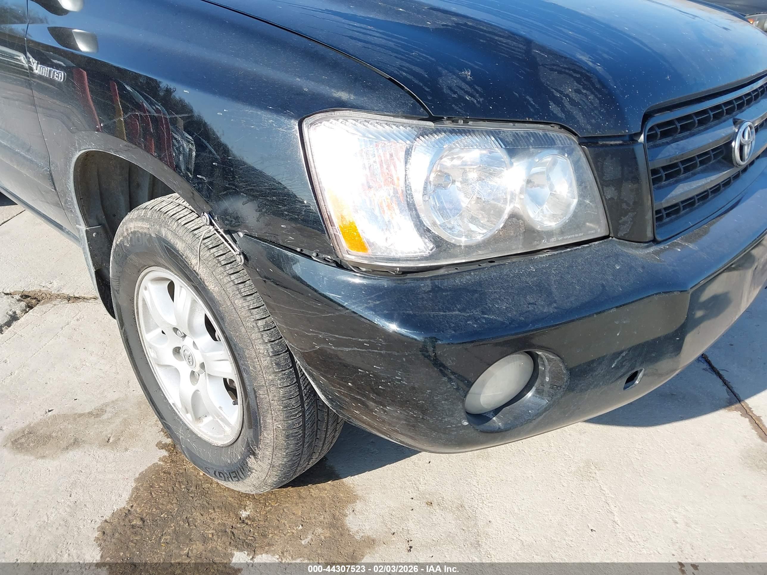 TOYOTA HIGHLANDER image 6