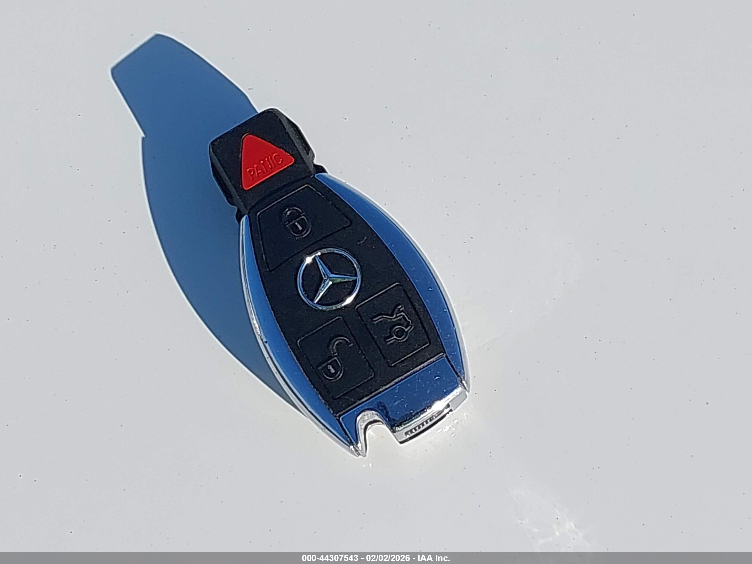 MERCEDES-BENZ C image 11