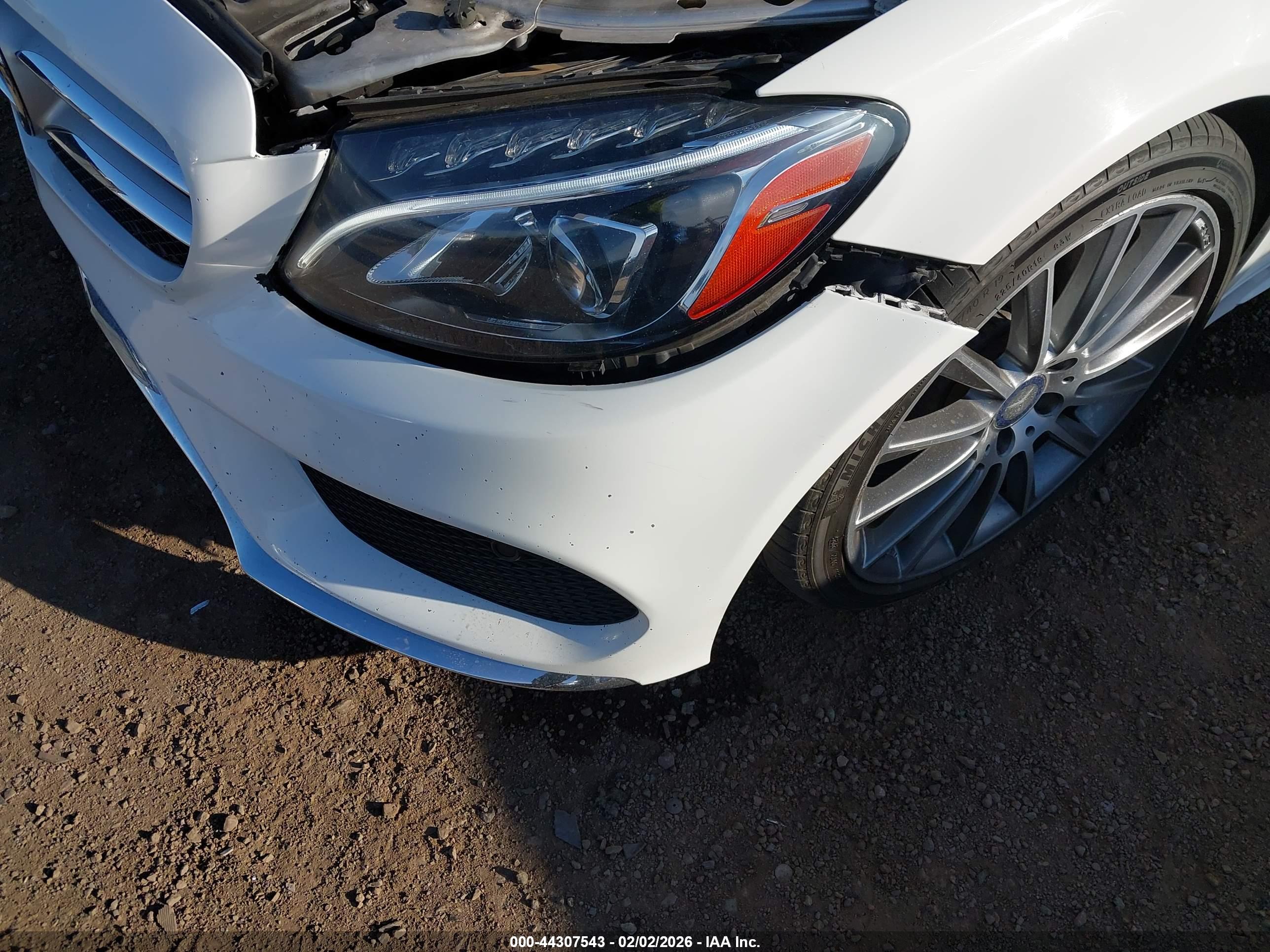 MERCEDES-BENZ C image 6