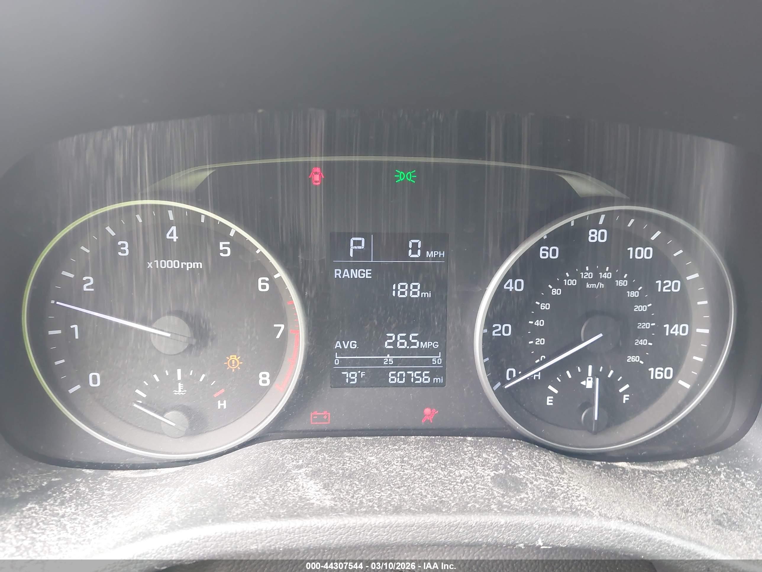 HYUNDAI ELANTRA image 7