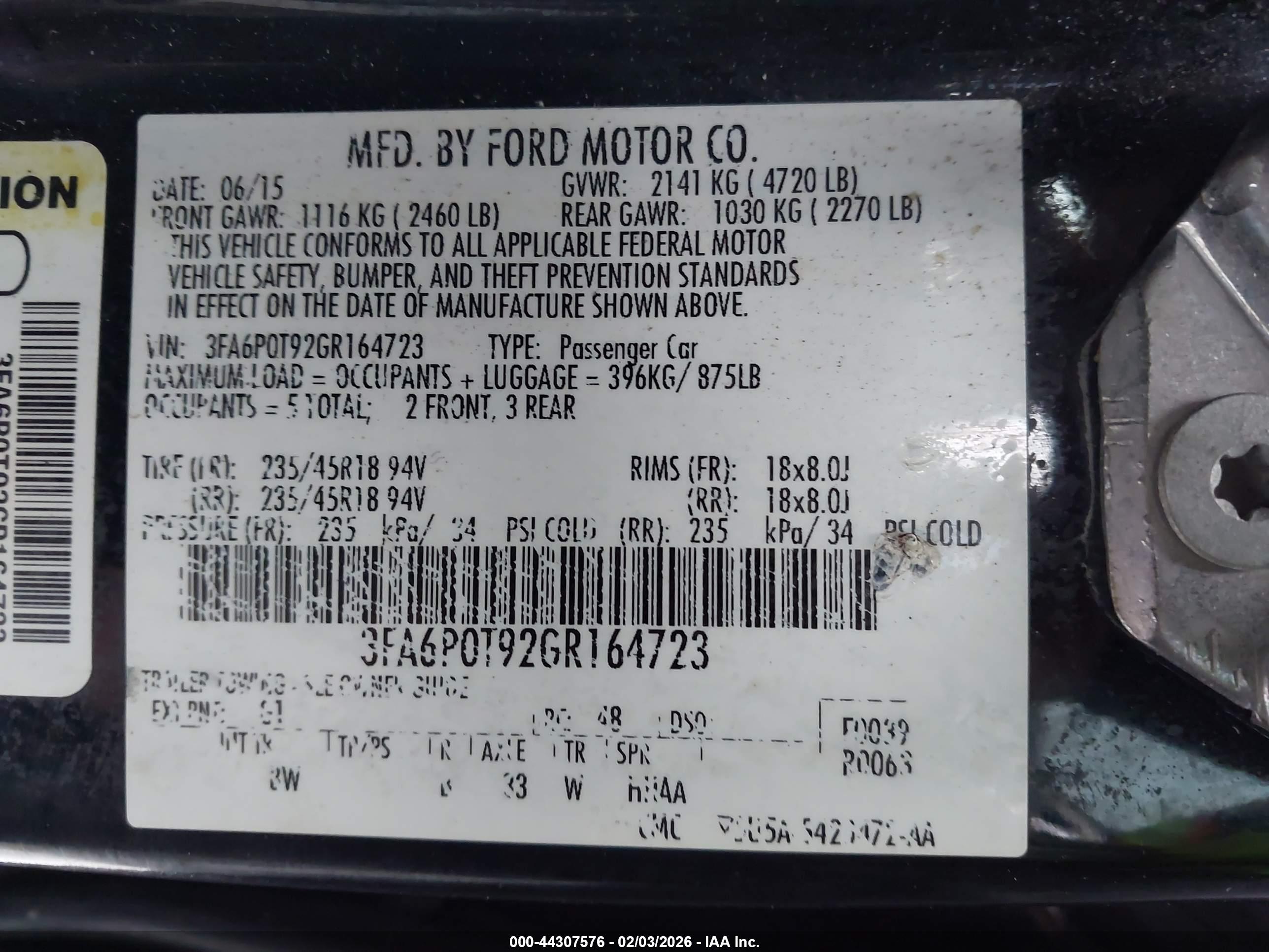 FORD FUSION image 9