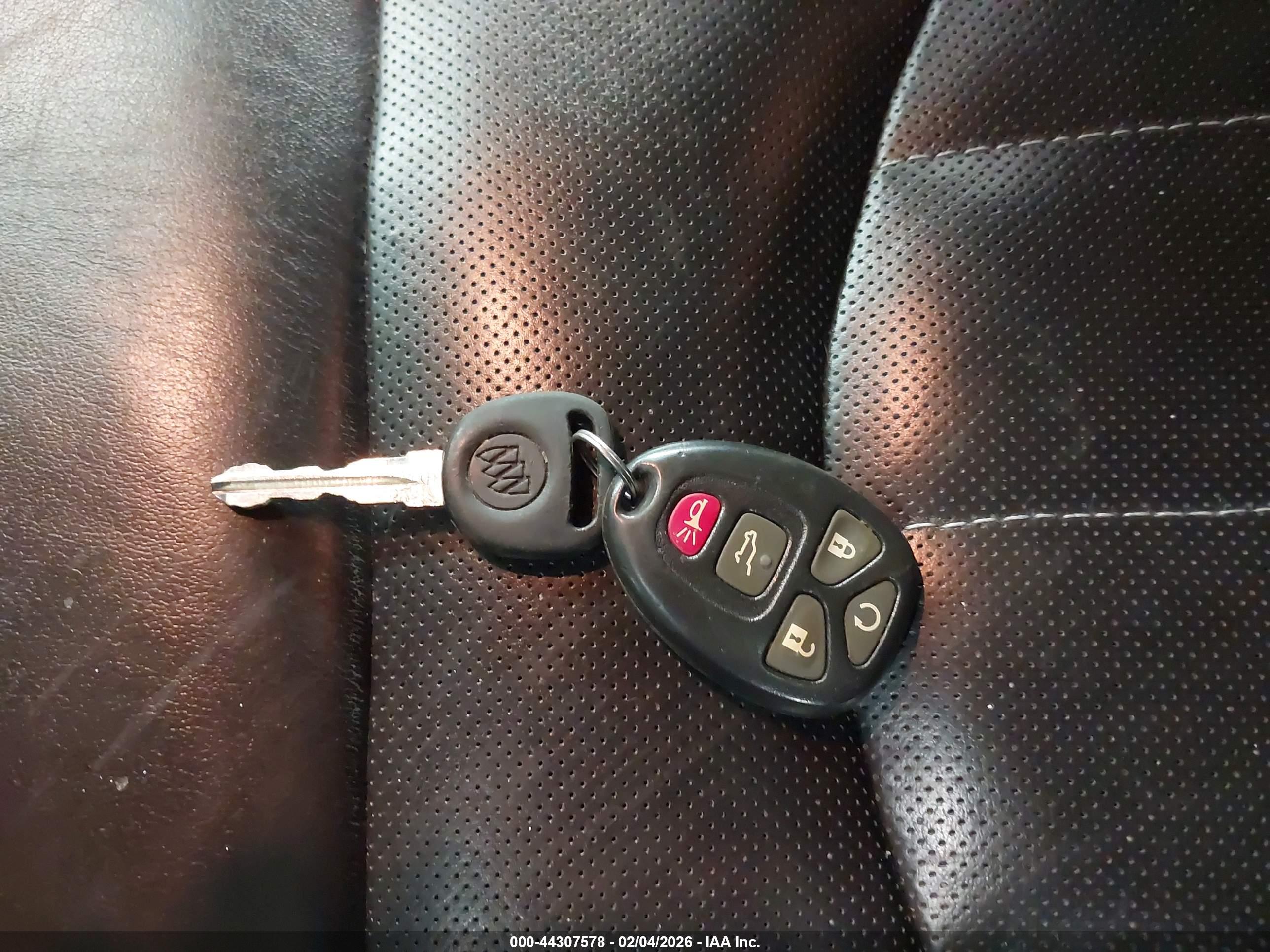 BUICK ENCLAVE image 11