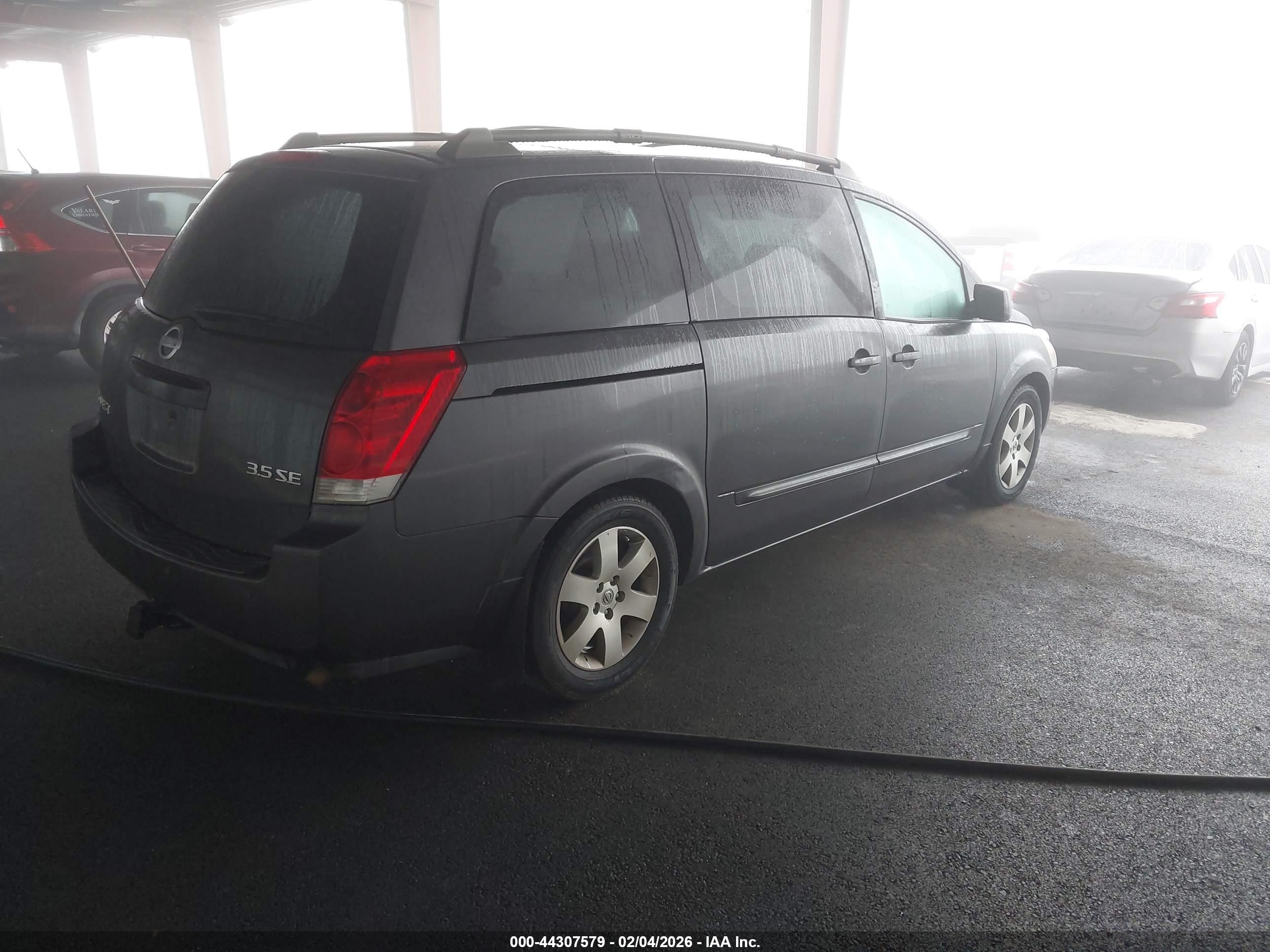 NISSAN QUEST image 4