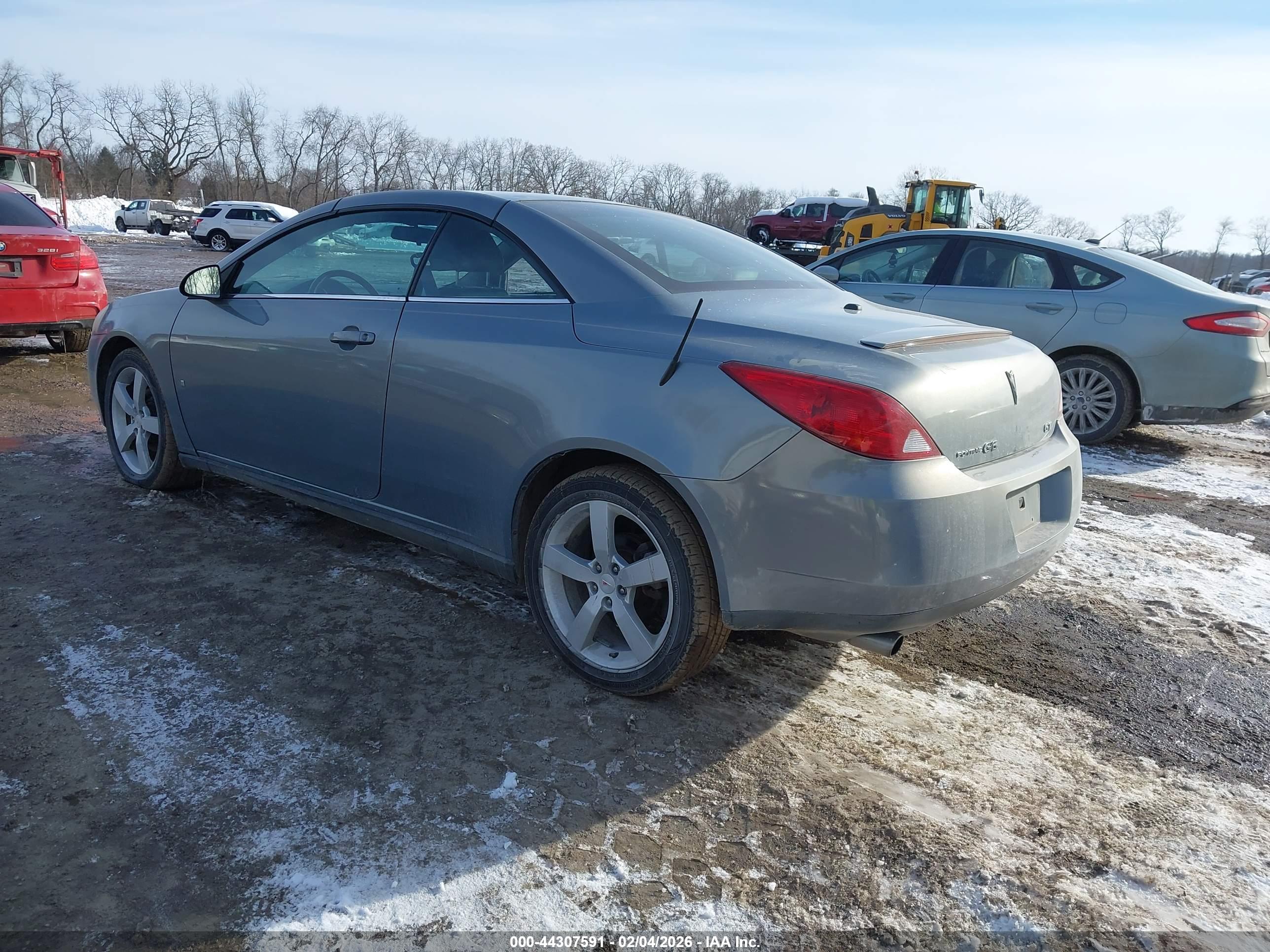 PONTIAC G6 image 3