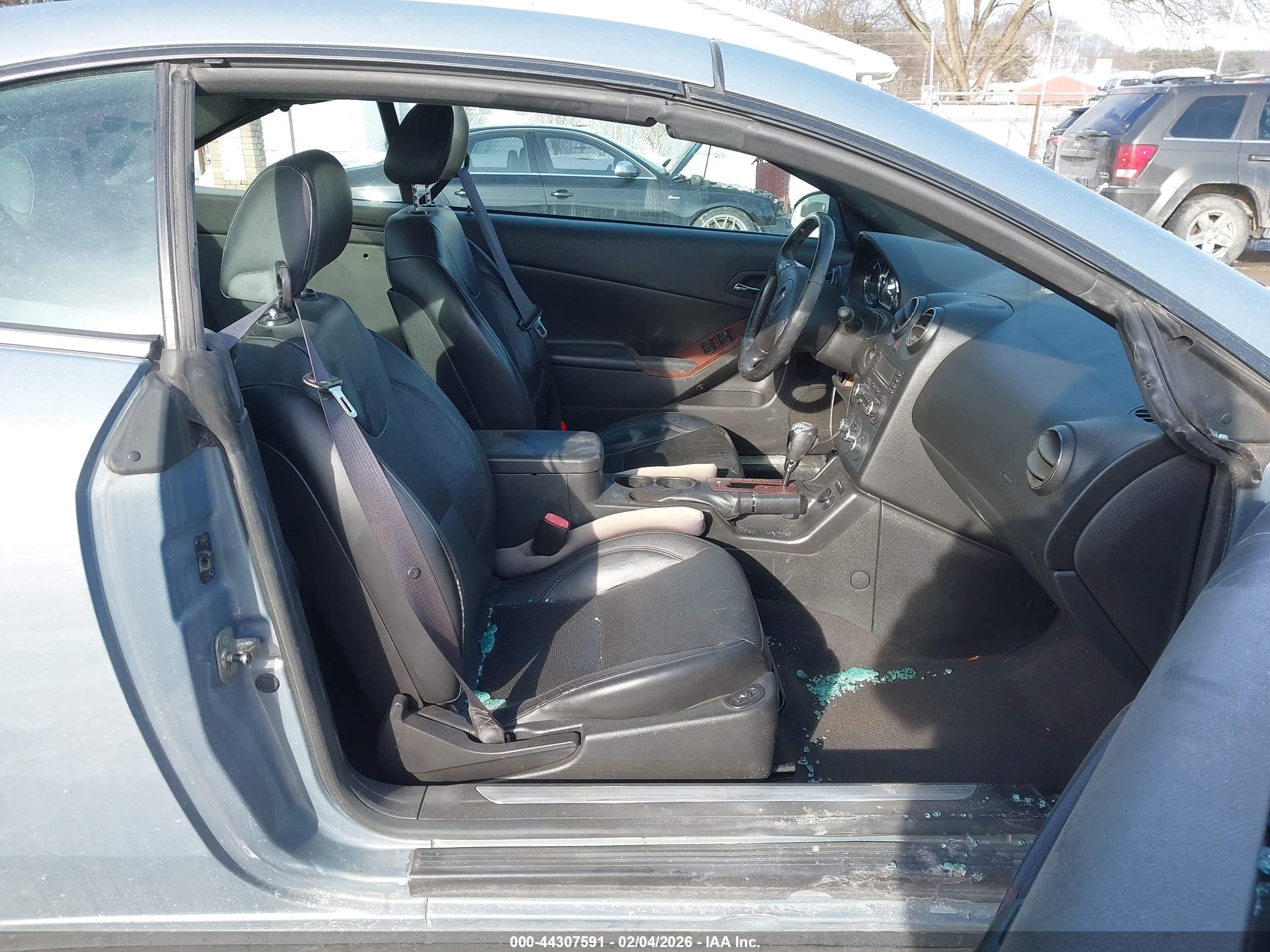 PONTIAC G6 image 5
