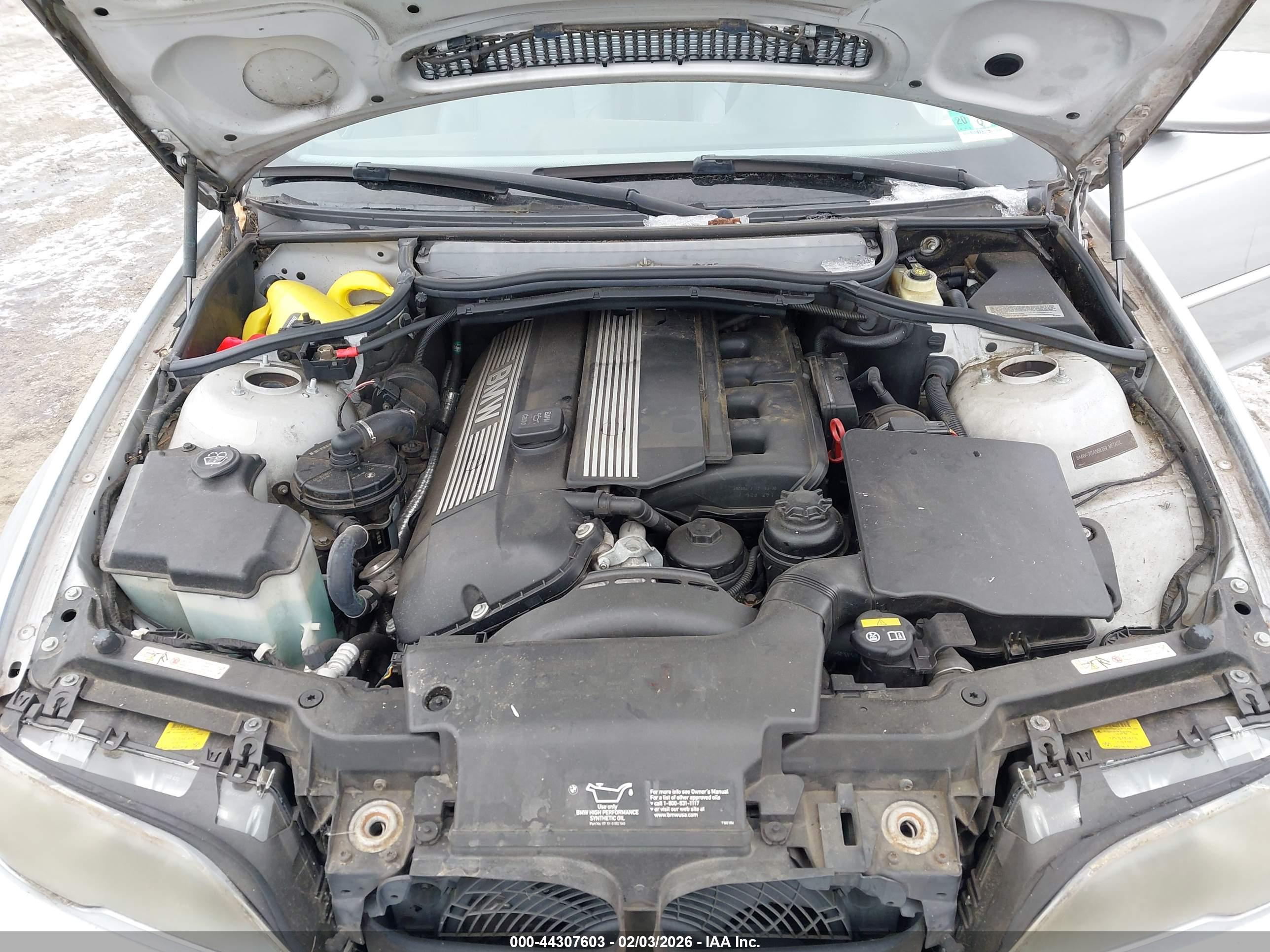 BMW 330CI image 10