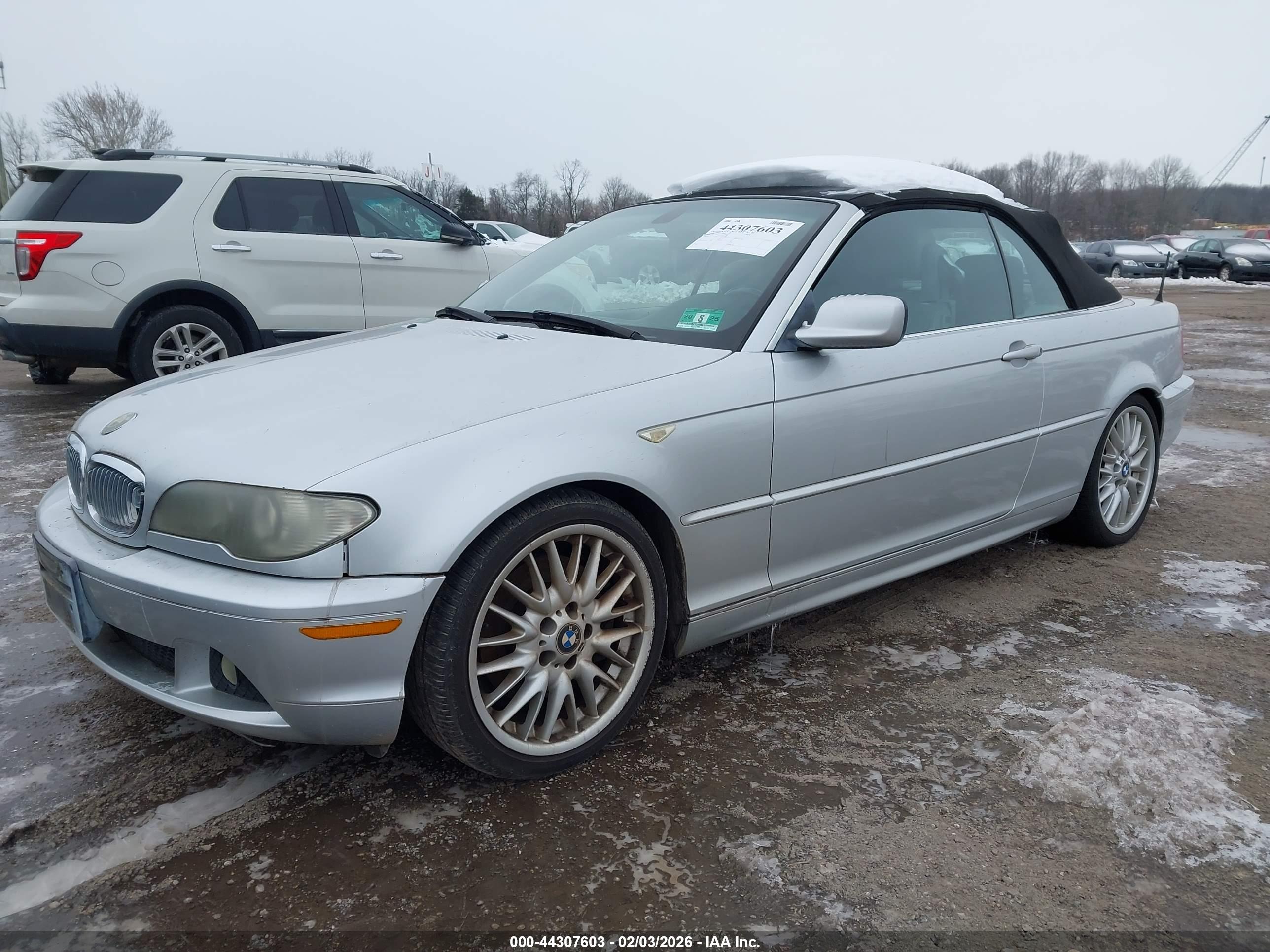 BMW 330CI image 2