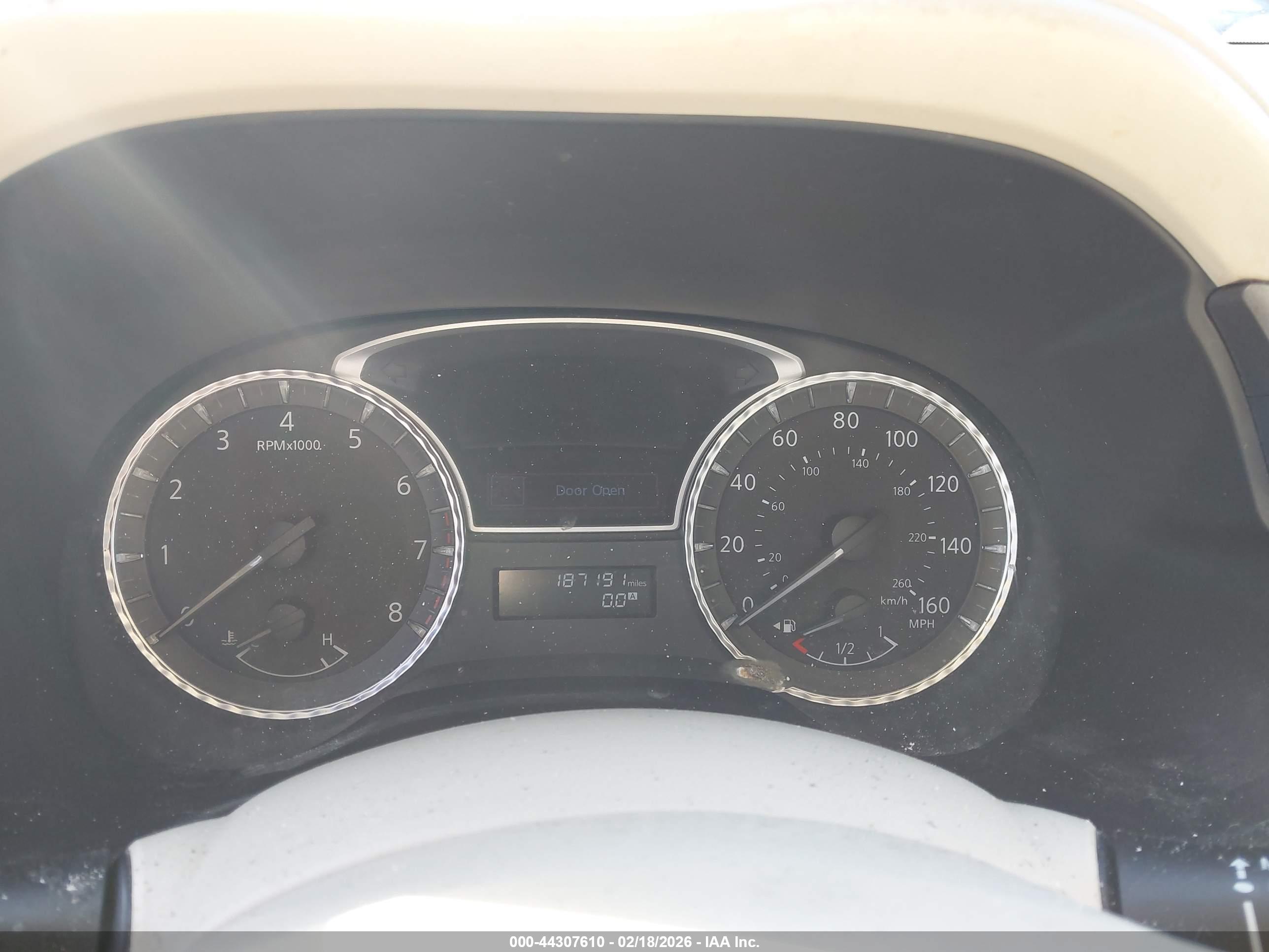 INFINITI JX35 image 7