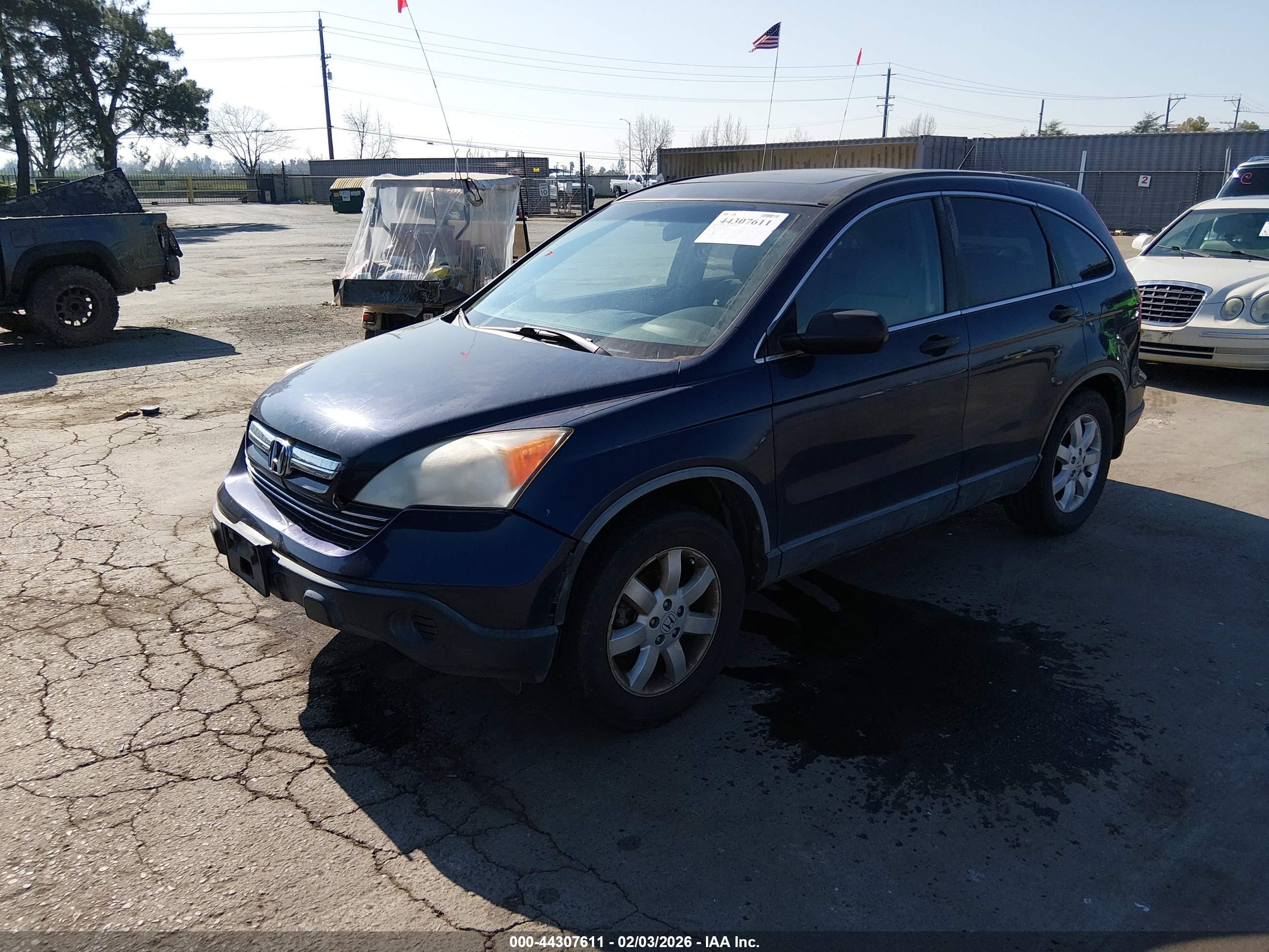 HONDA CR-V image 2