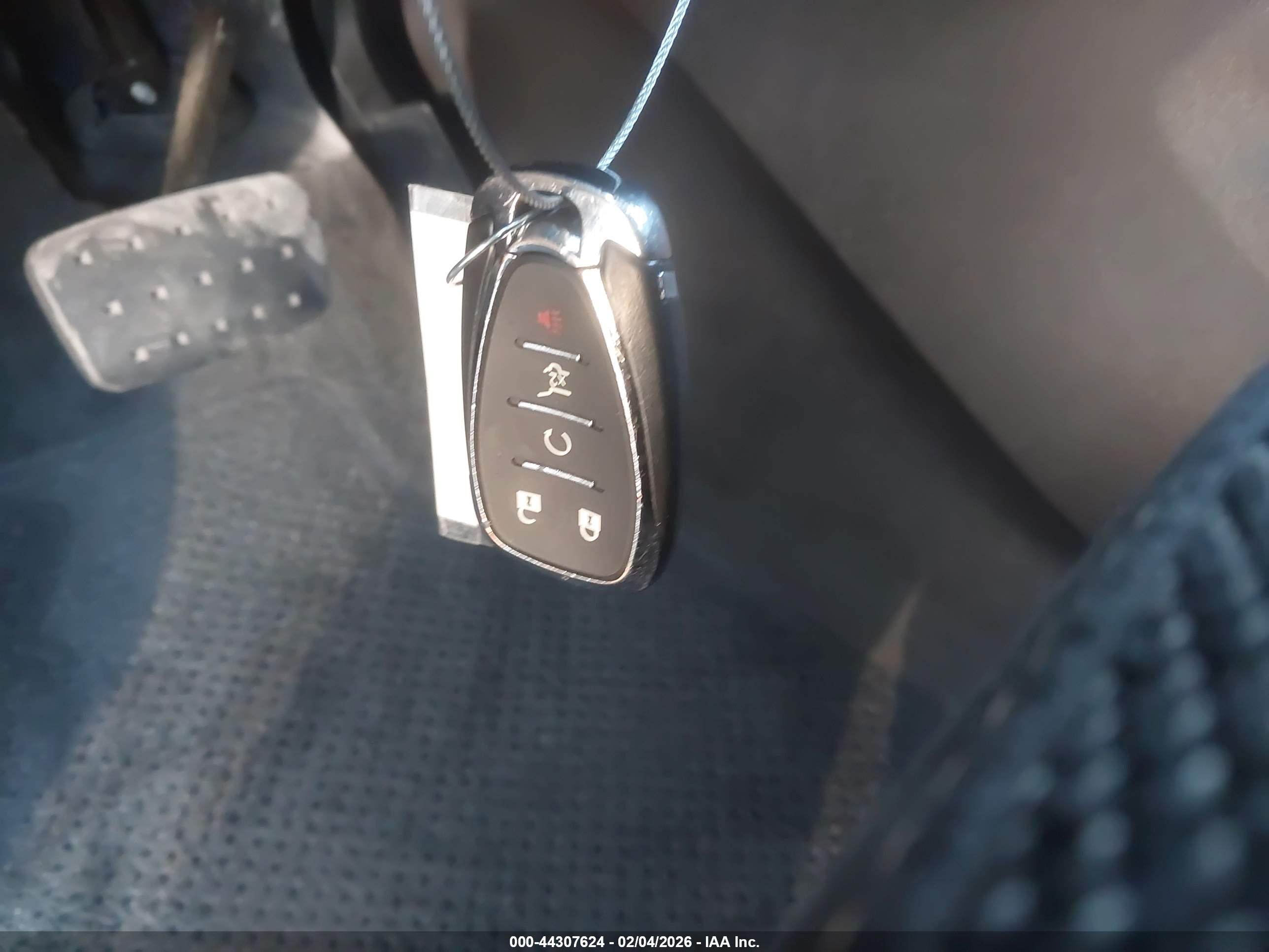 CHEVROLET TRAVERSE image 11