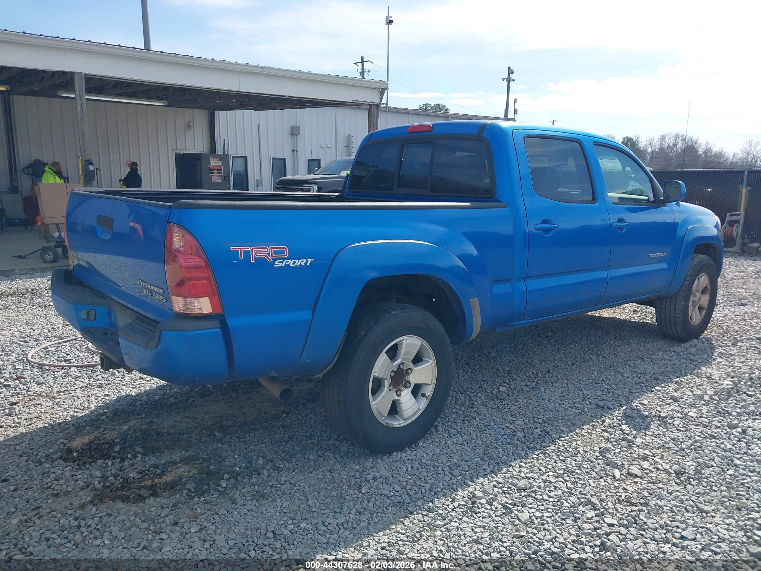 TOYOTA TACOMA image 4