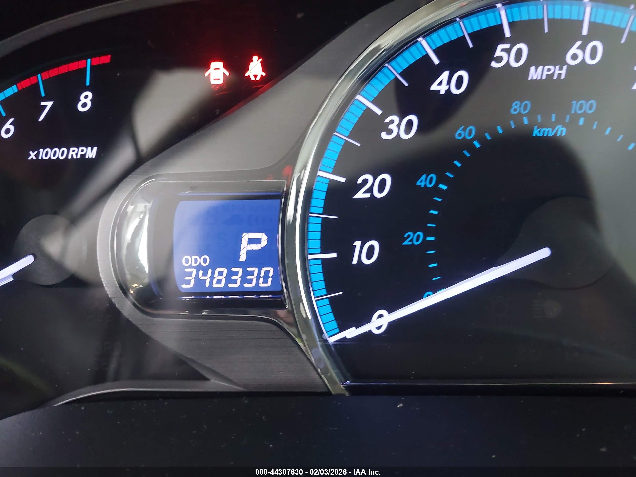 TOYOTA SIENNA image 7