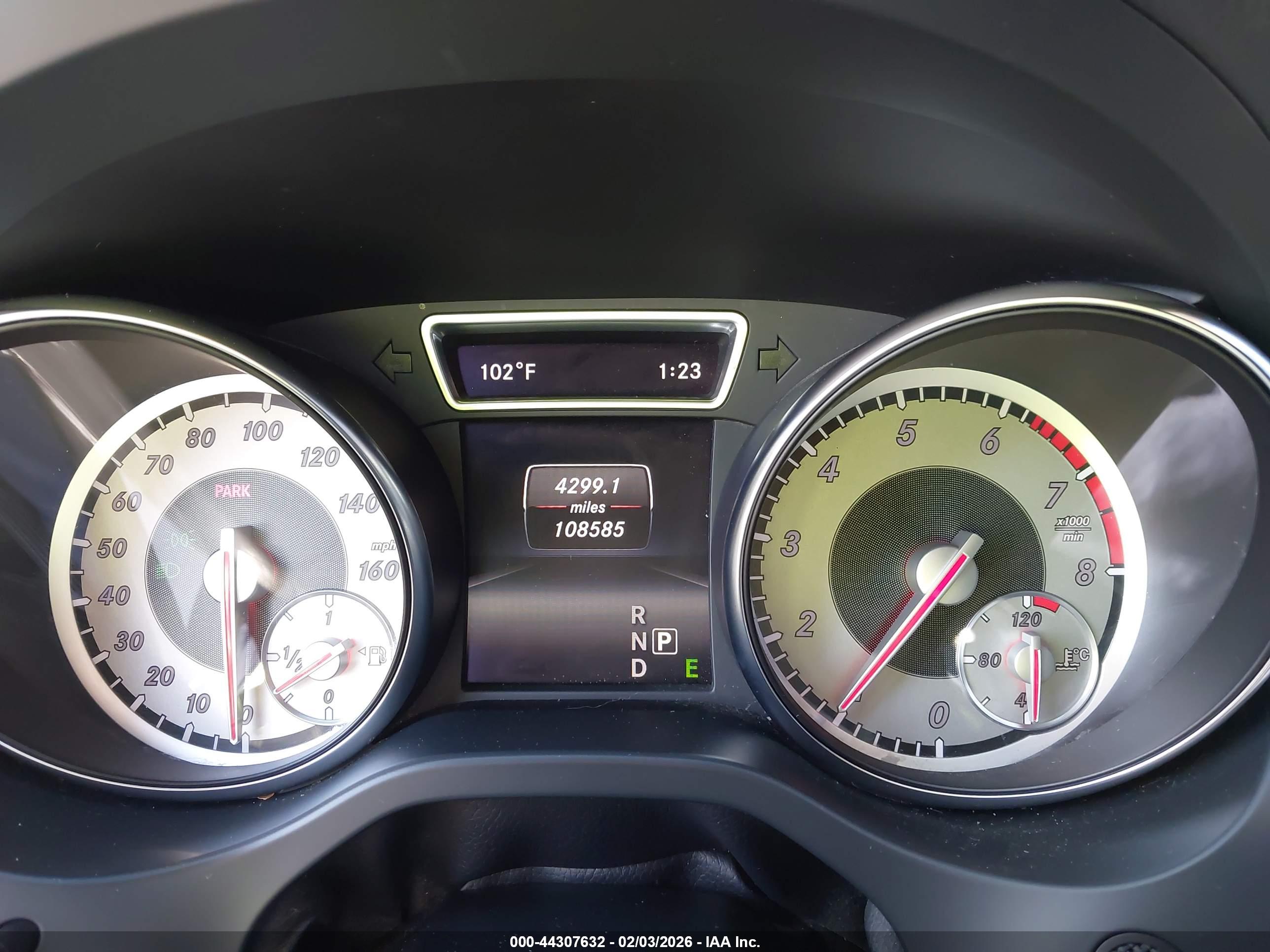 MERCEDES-BENZ CLA image 7