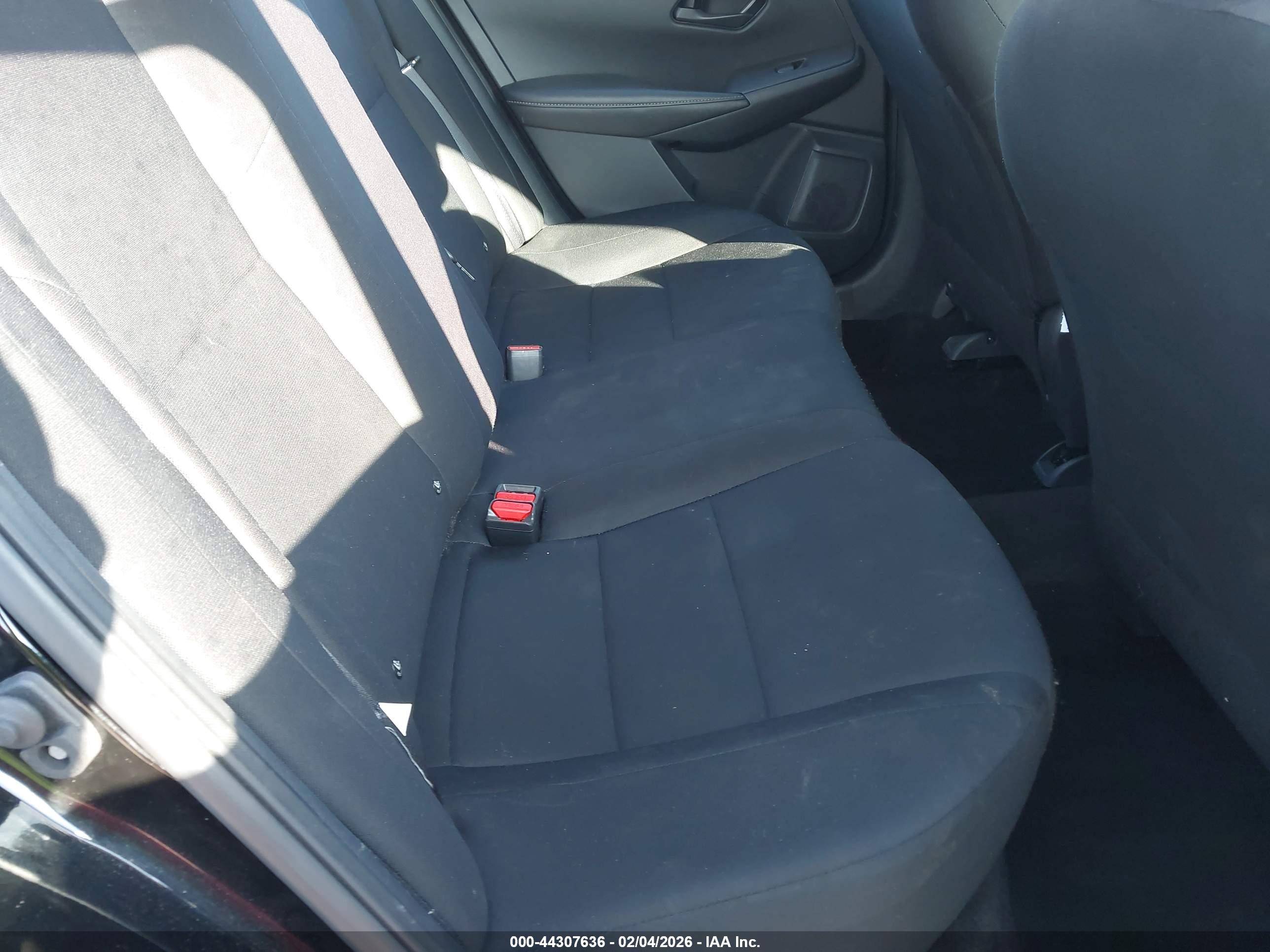 NISSAN SENTRA image 8