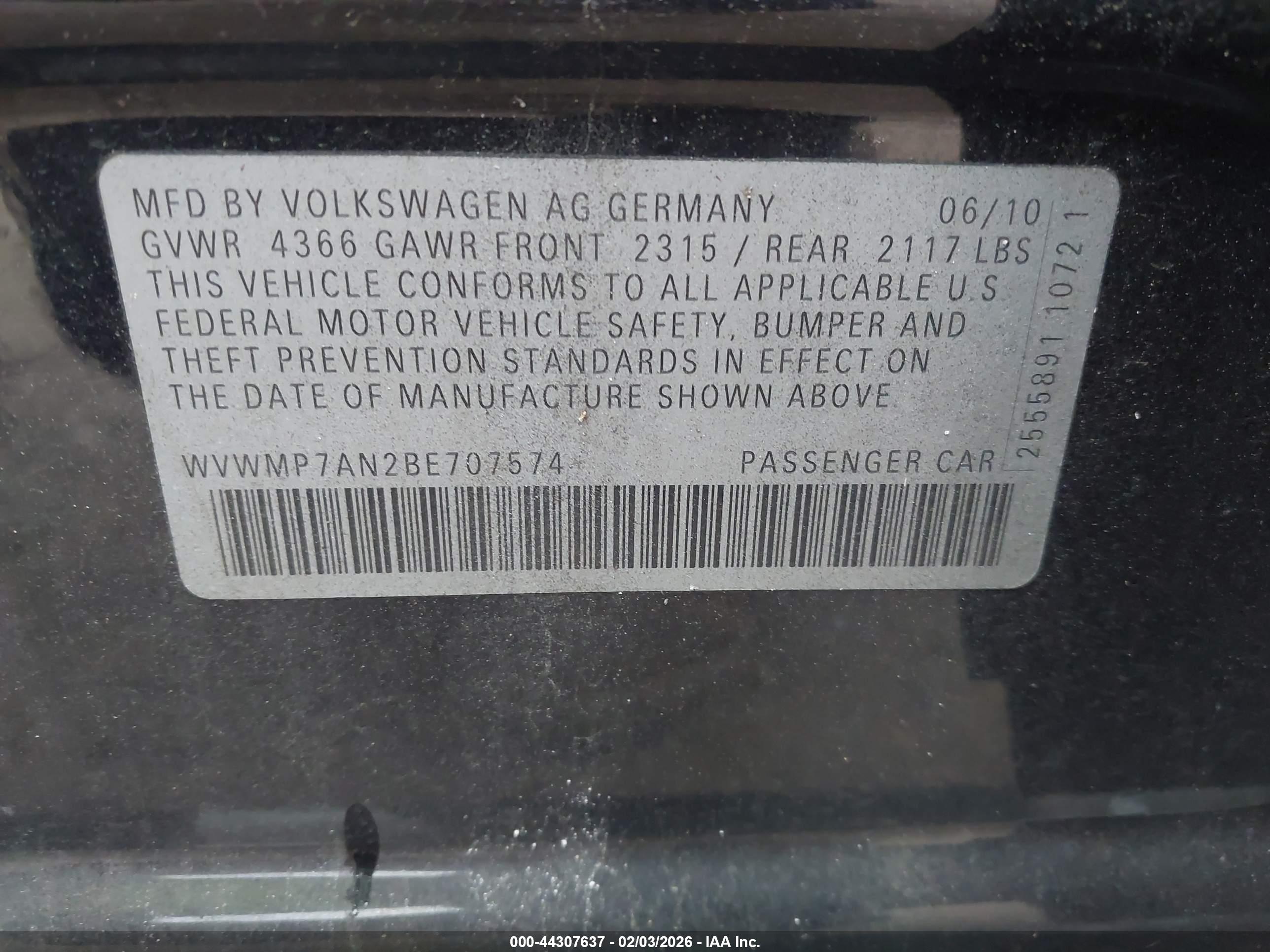 VOLKSWAGEN CC image 9