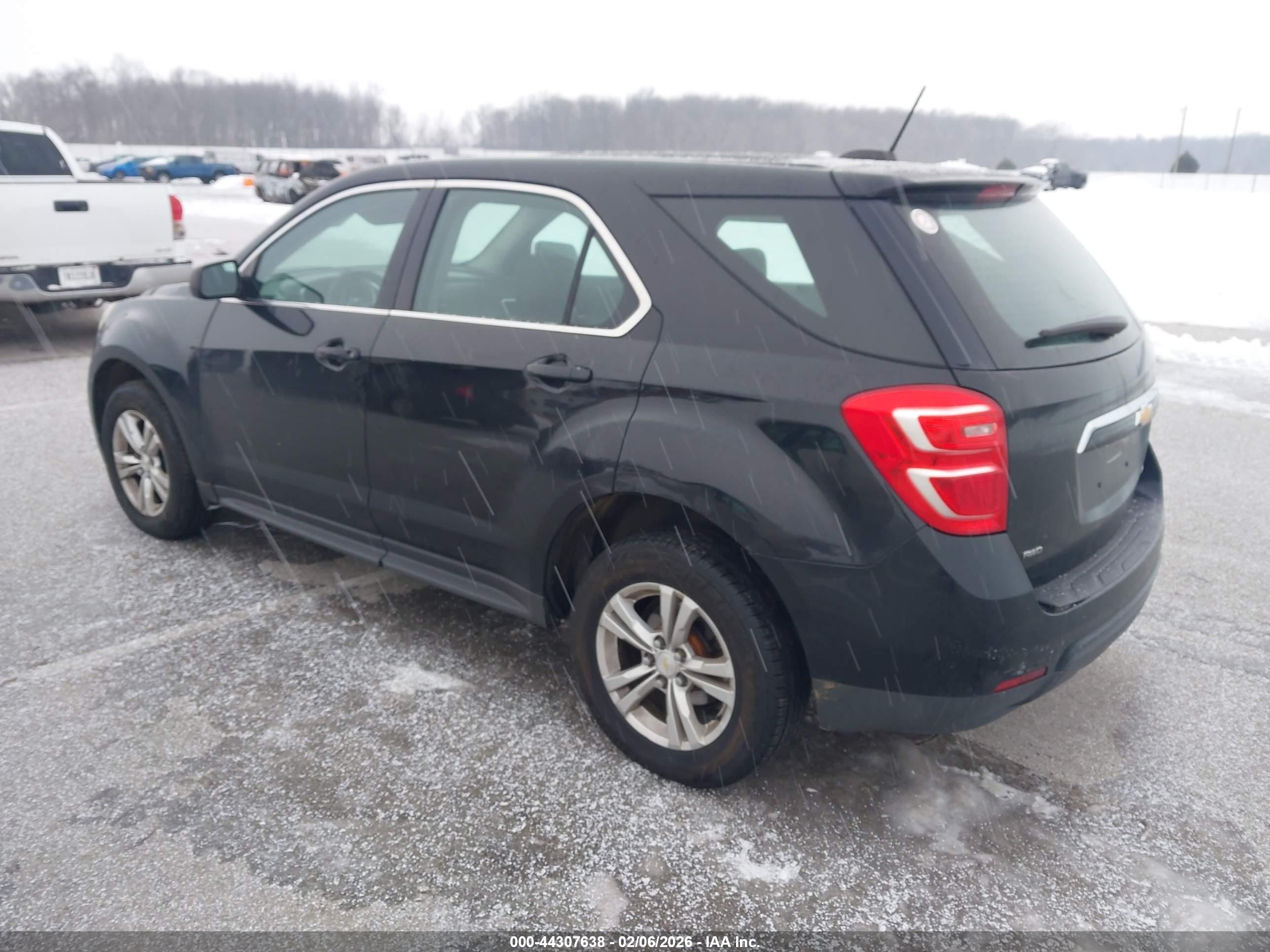 CHEVROLET EQUINOX image 3