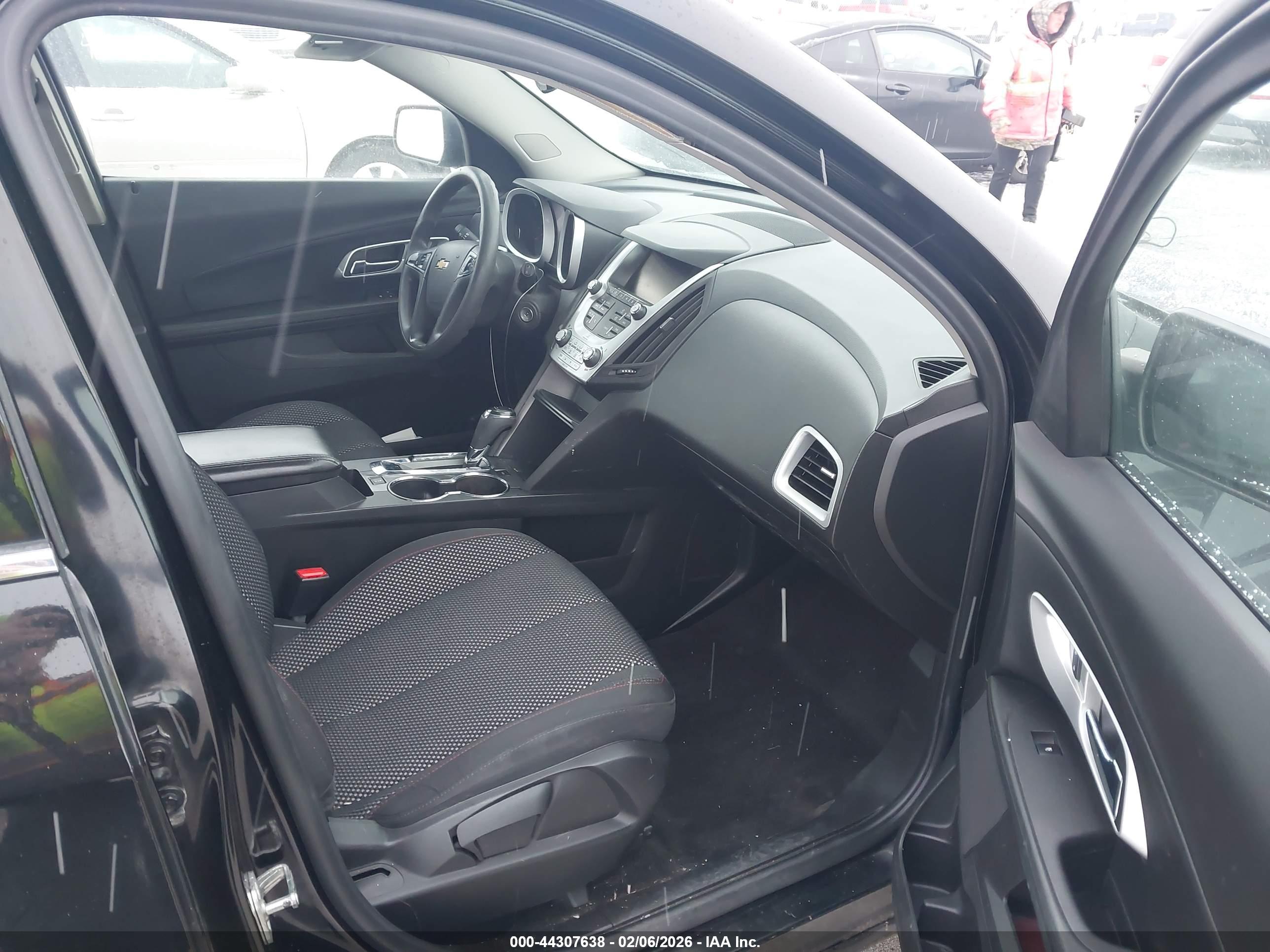 CHEVROLET EQUINOX image 5