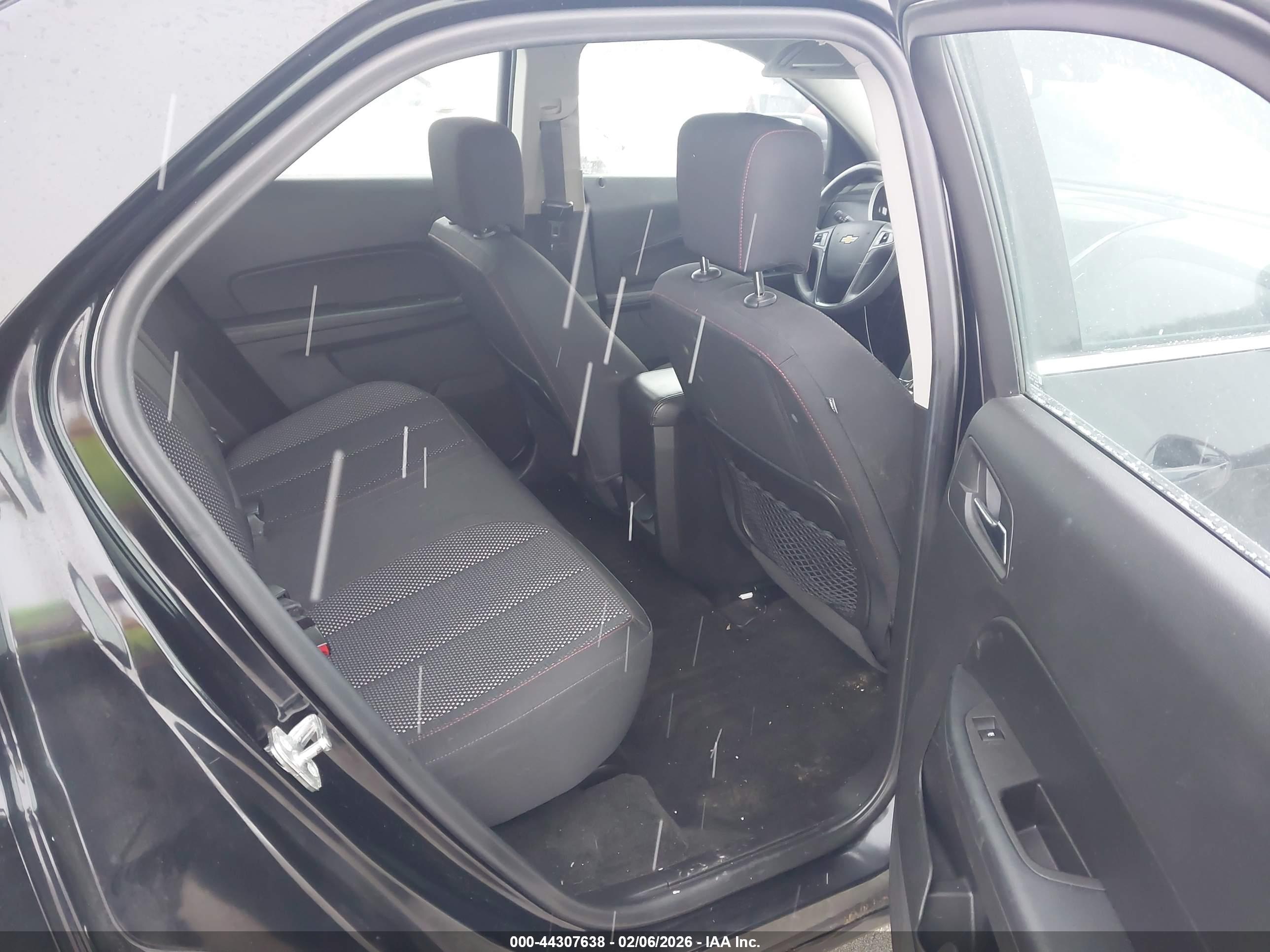 CHEVROLET EQUINOX image 8