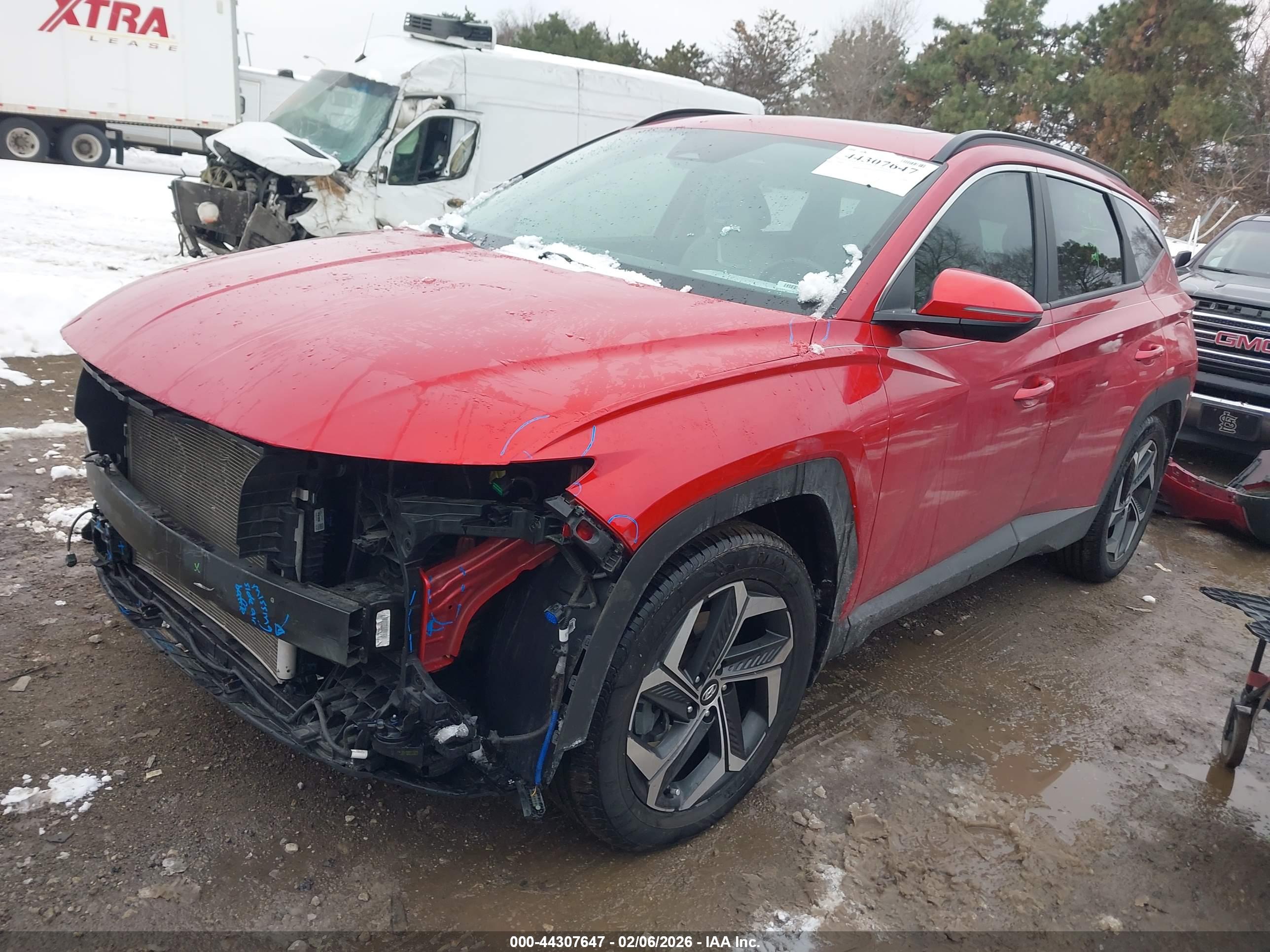 HYUNDAI TUCSON image 2
