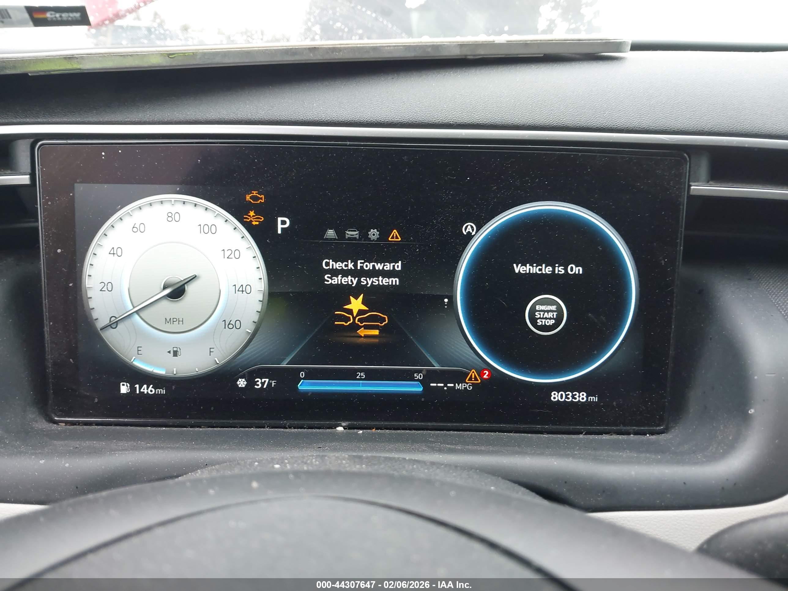 HYUNDAI TUCSON image 7