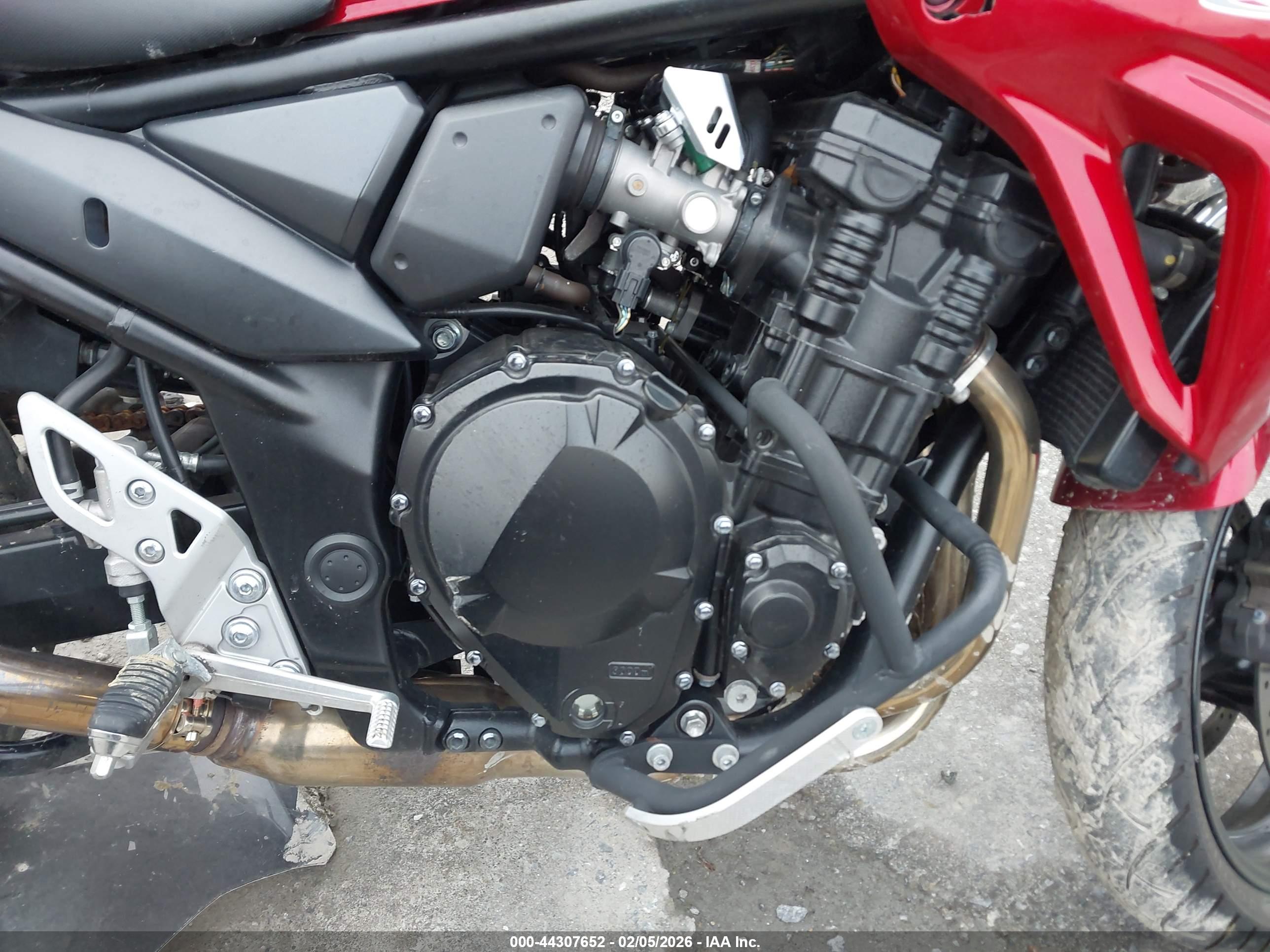 SUZUKI GSF1250SA image 8