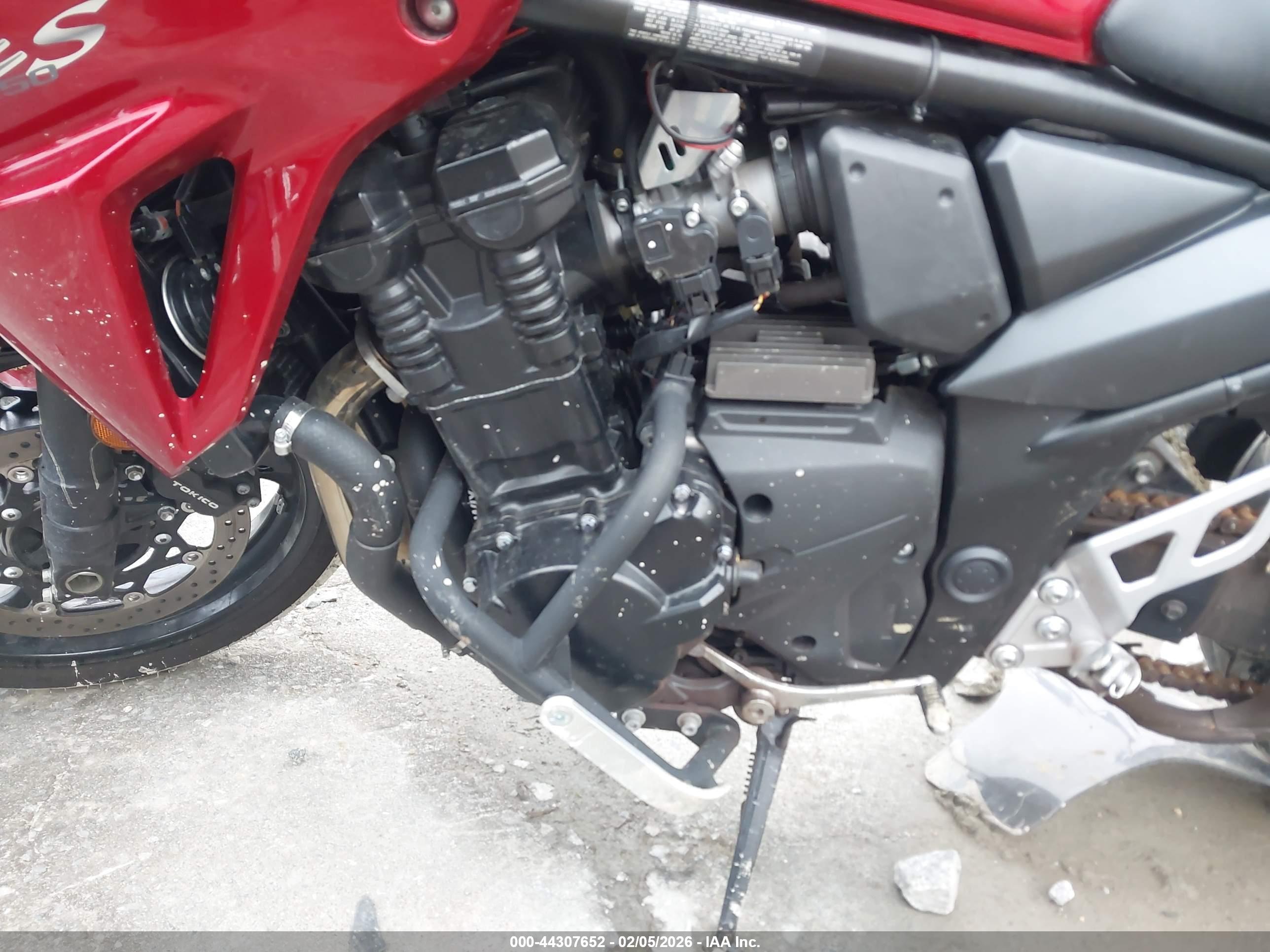 SUZUKI GSF1250SA image 9