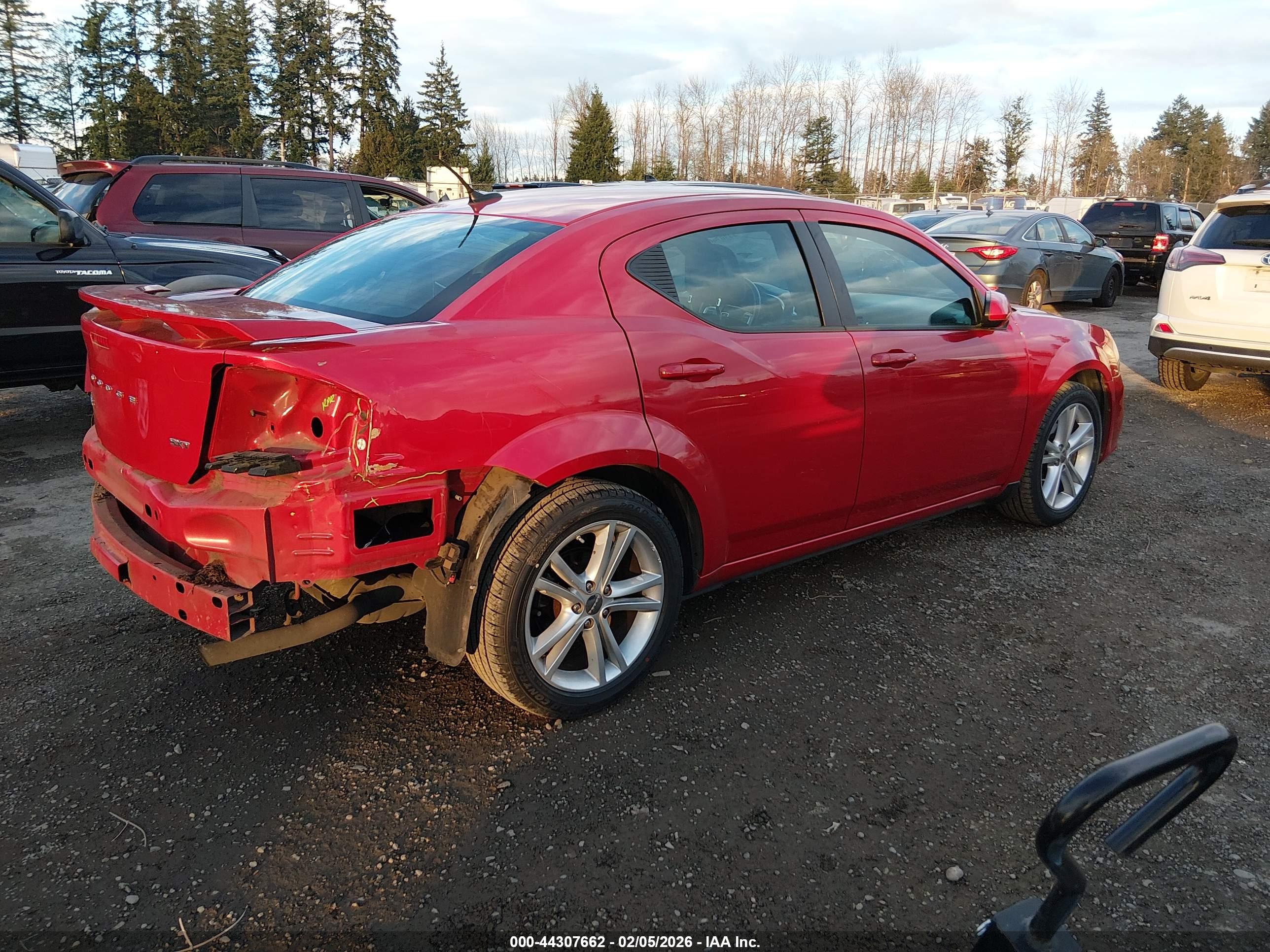 DODGE AVENGER image 4