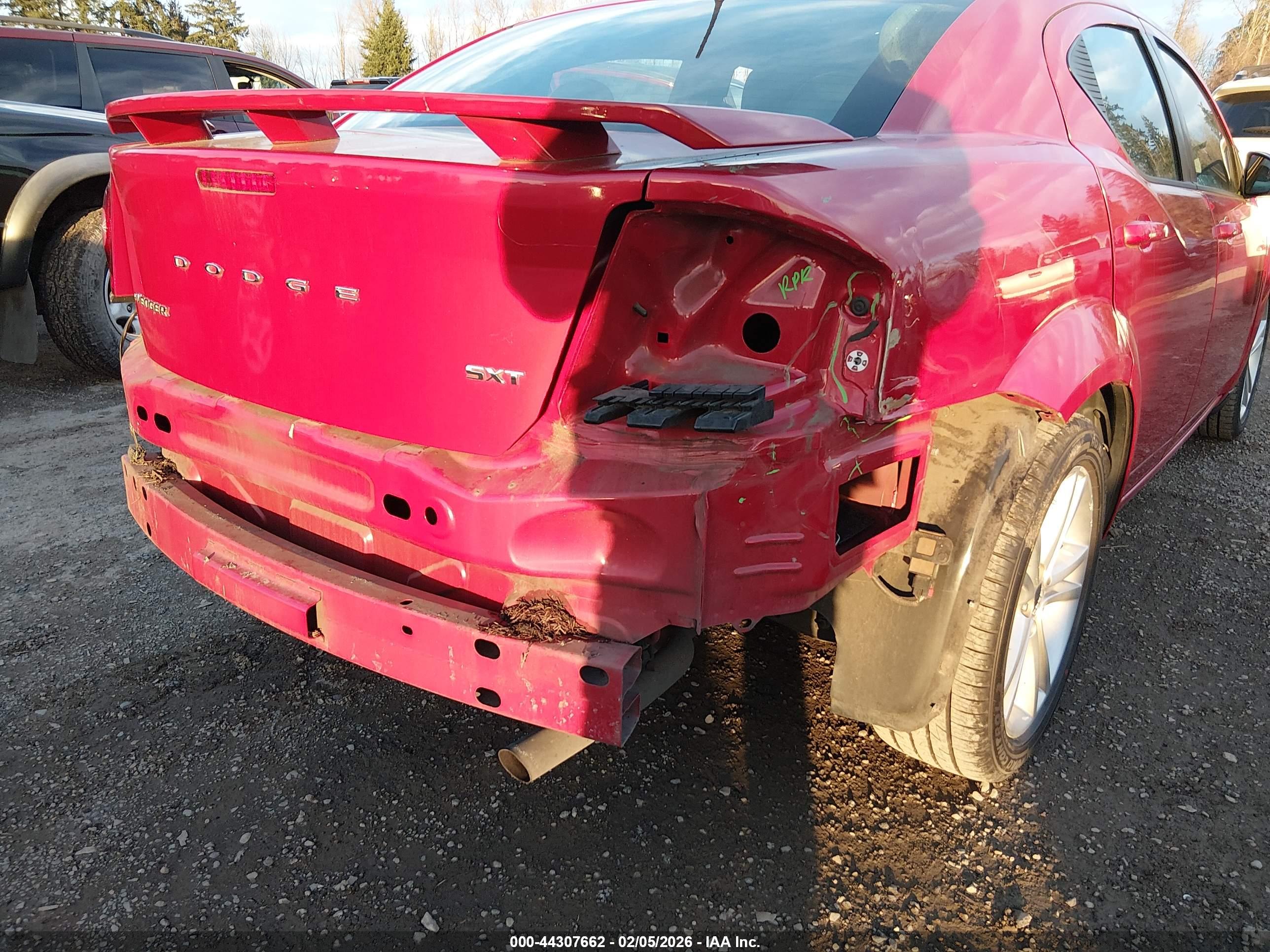 DODGE AVENGER image 6