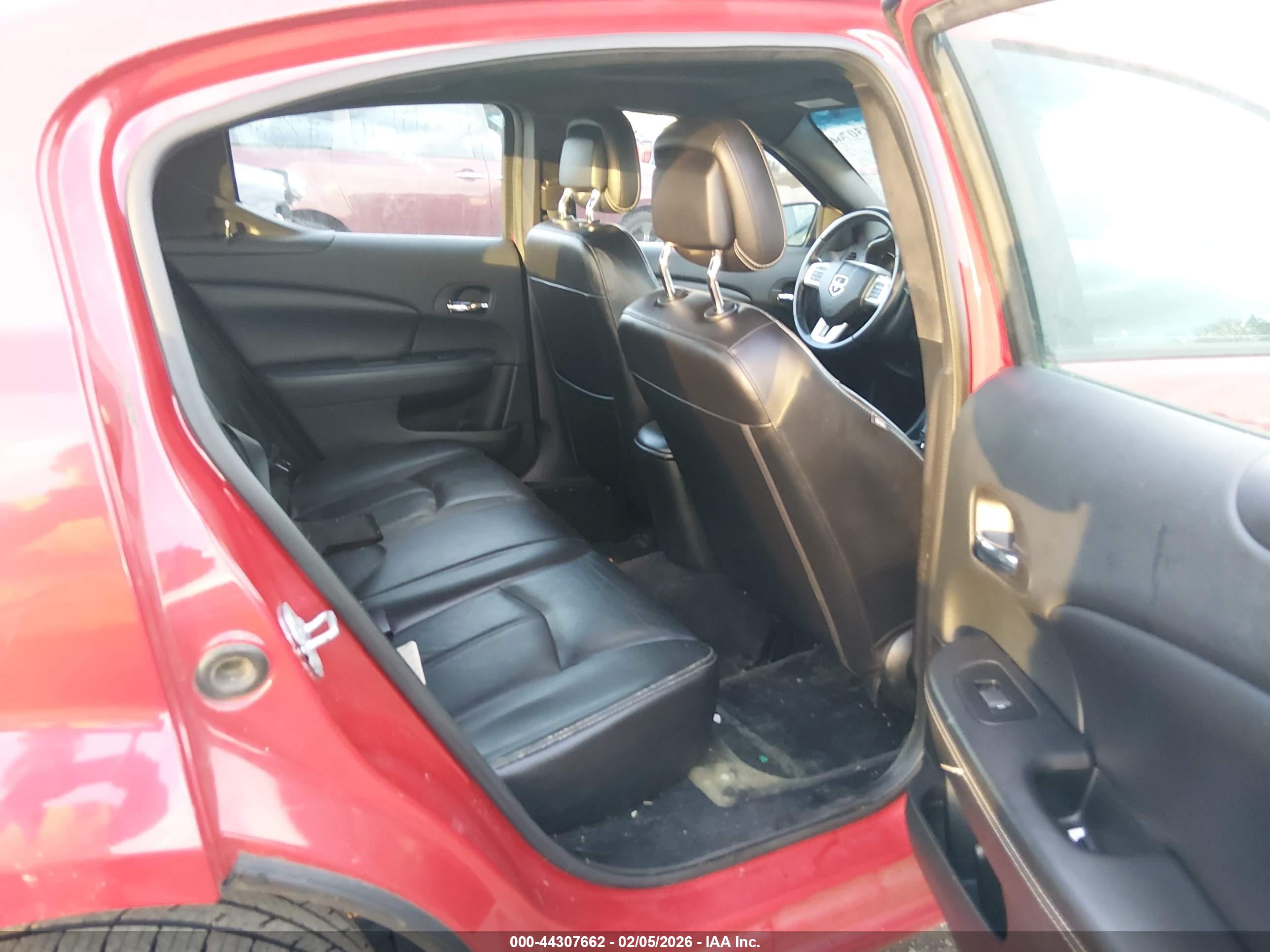 DODGE AVENGER image 8