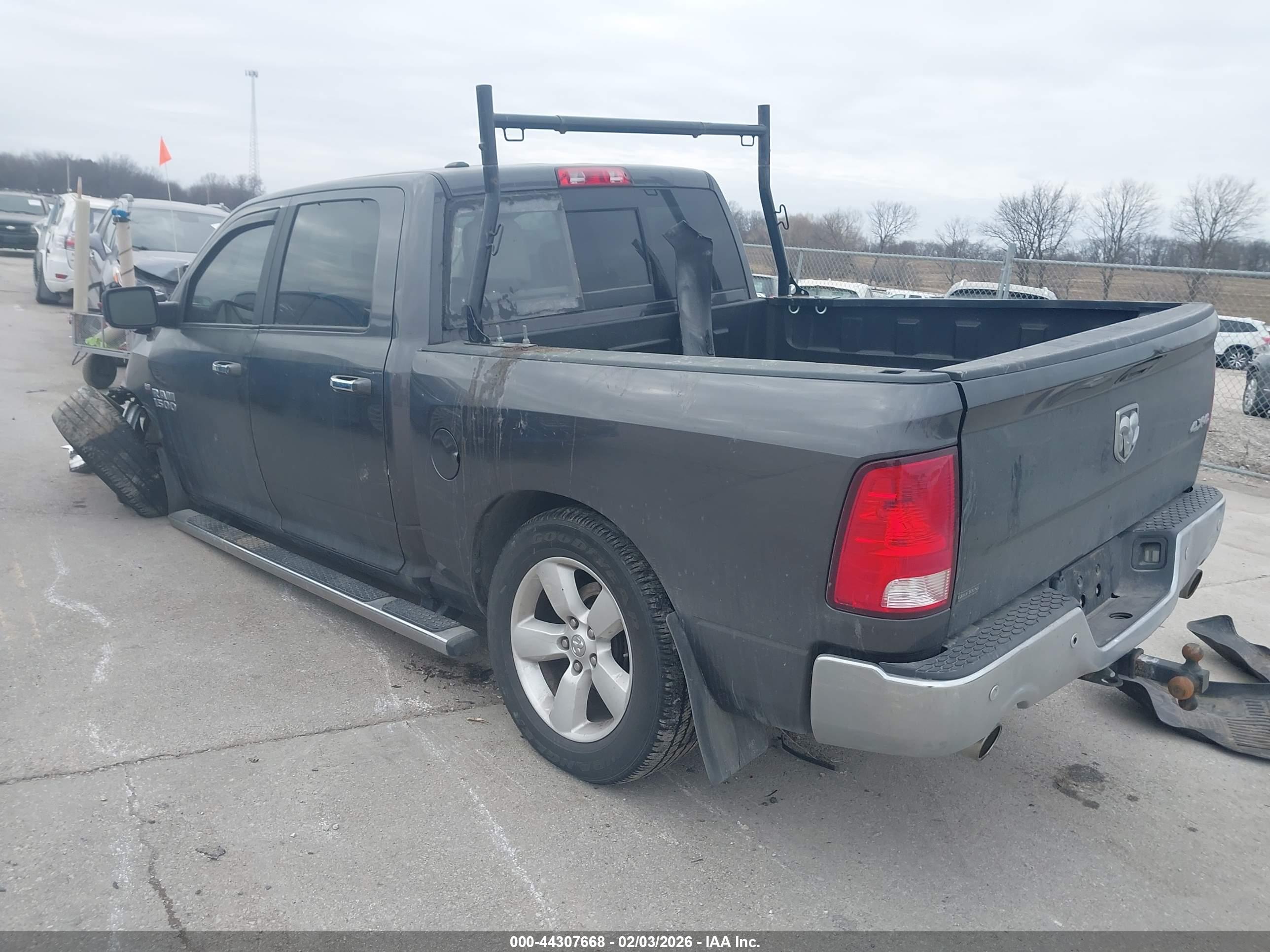 RAM 1500 image 3