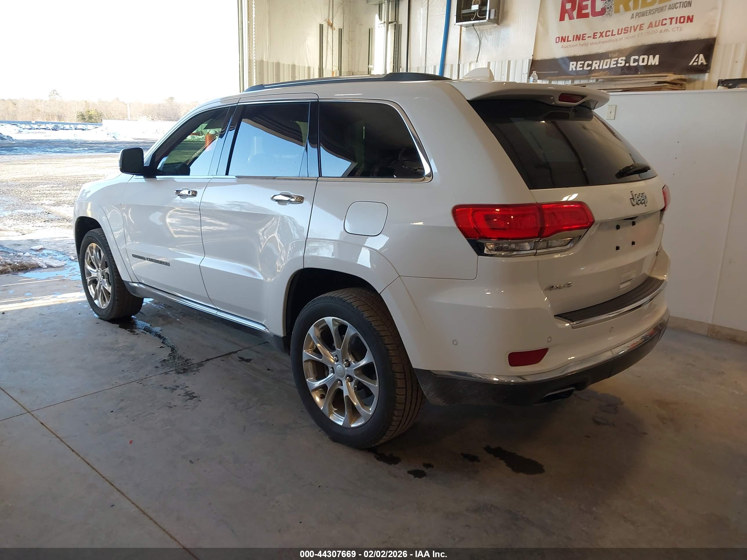 JEEP GRAND image 3