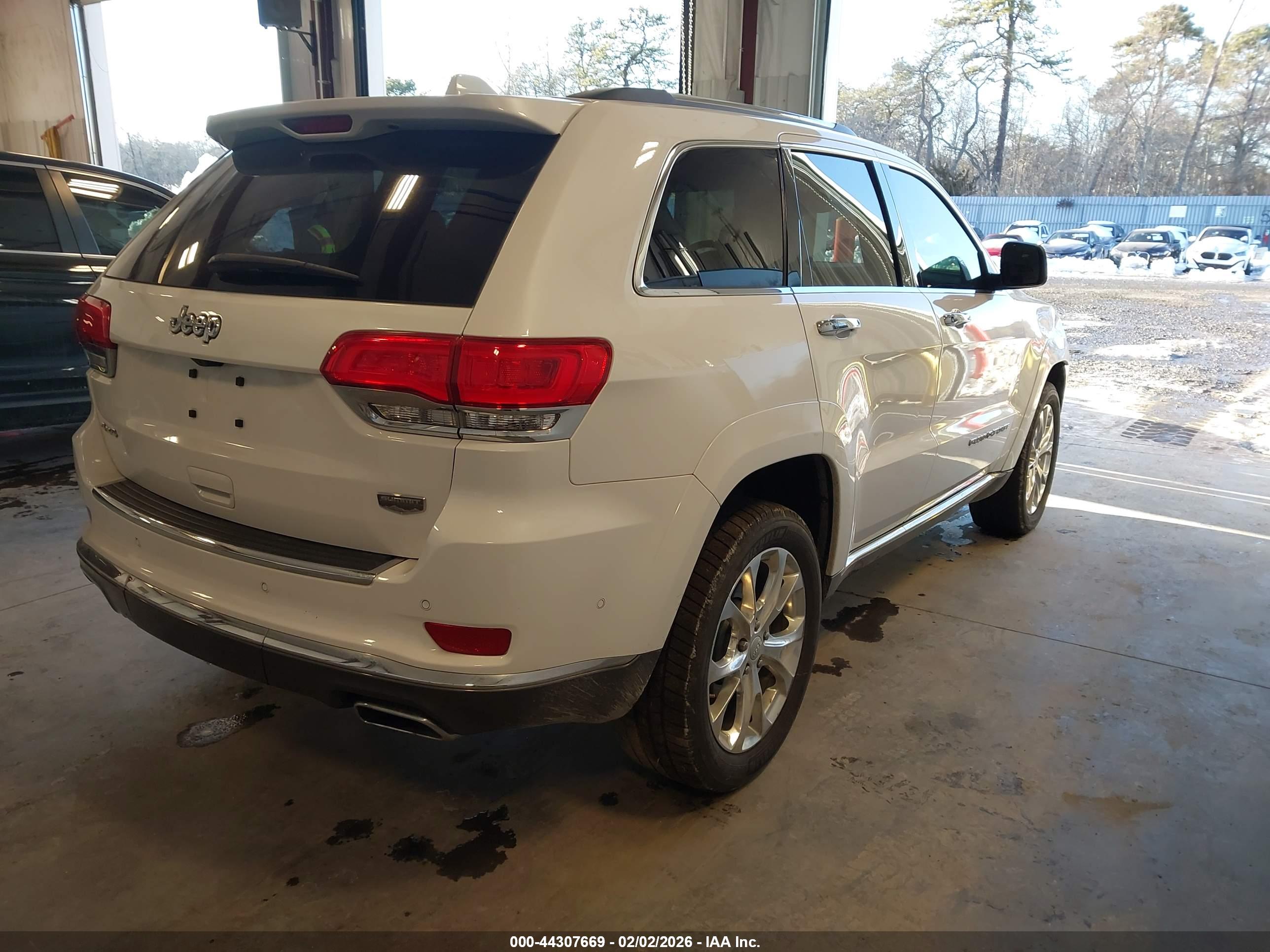 JEEP GRAND image 4