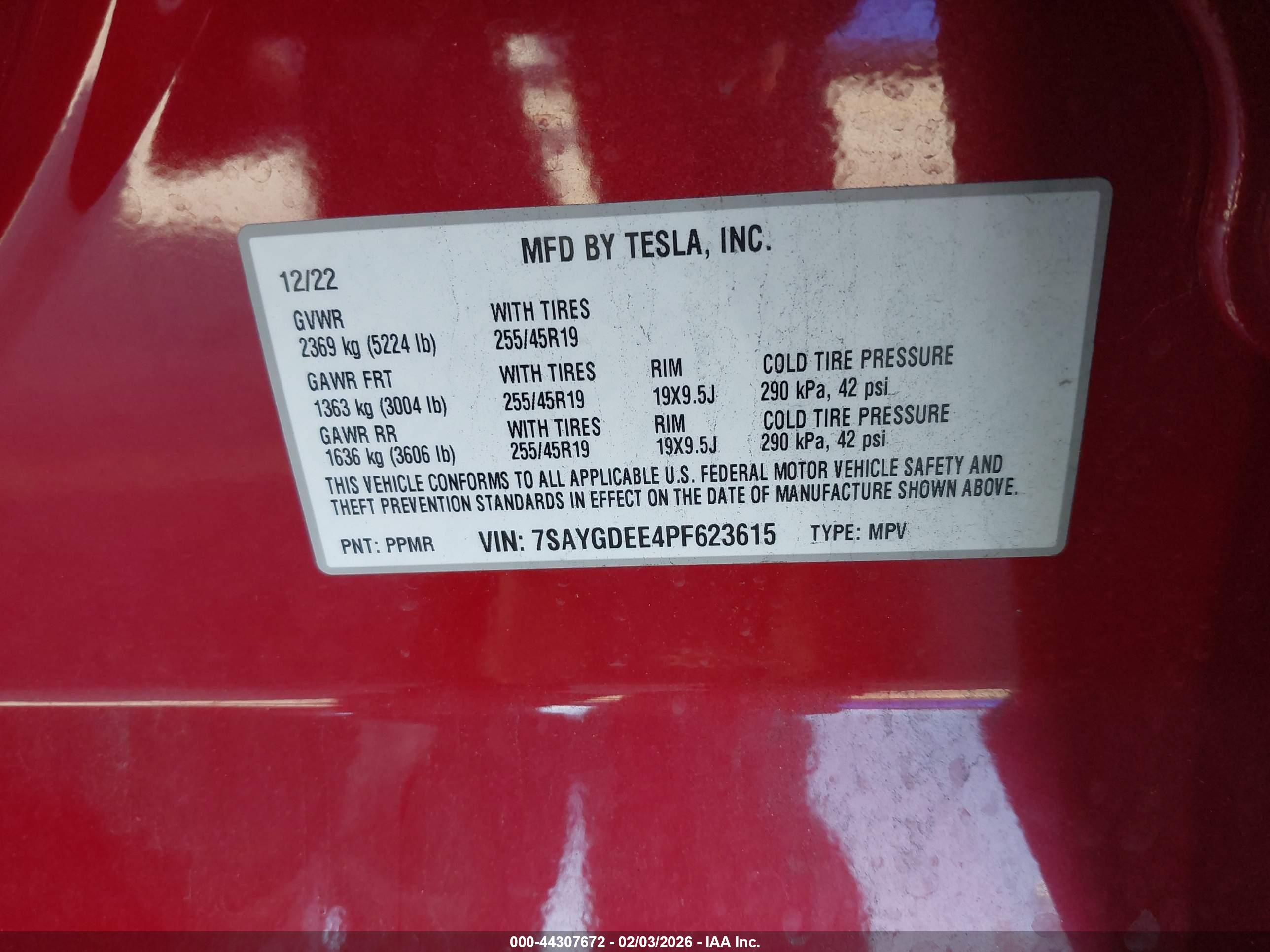 TESLA MODEL image 9