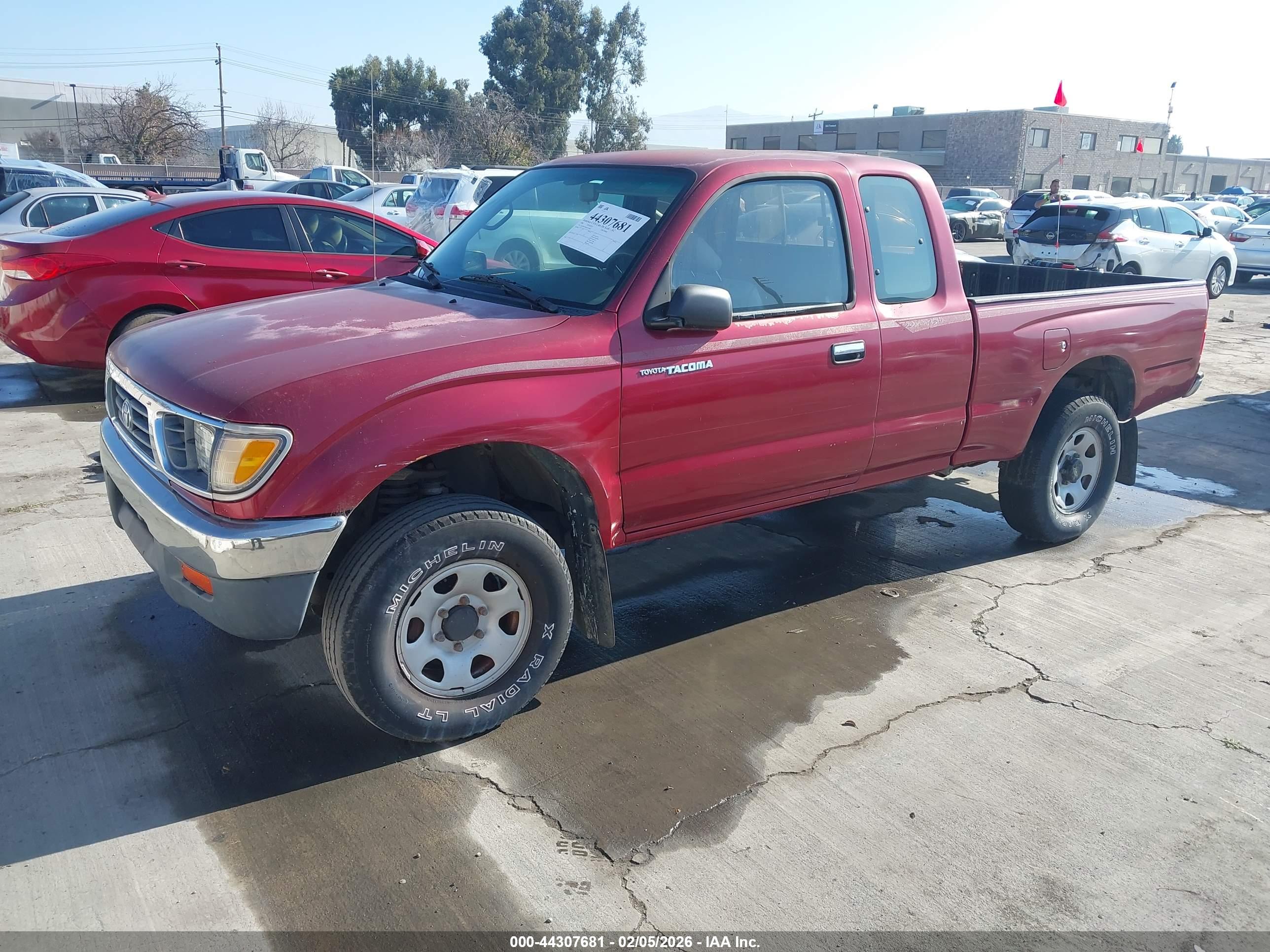 TOYOTA TACOMA image 2