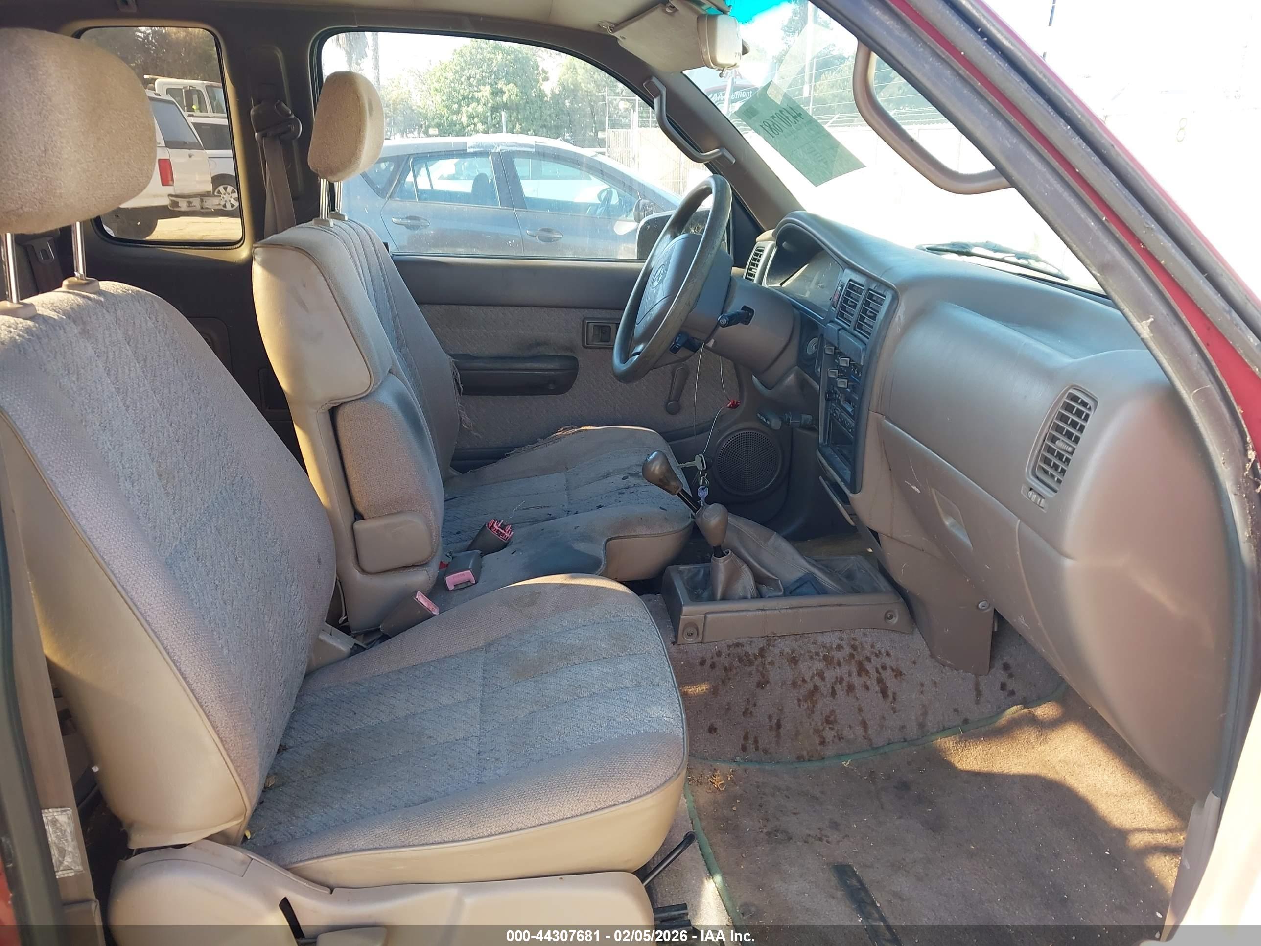 TOYOTA TACOMA image 5