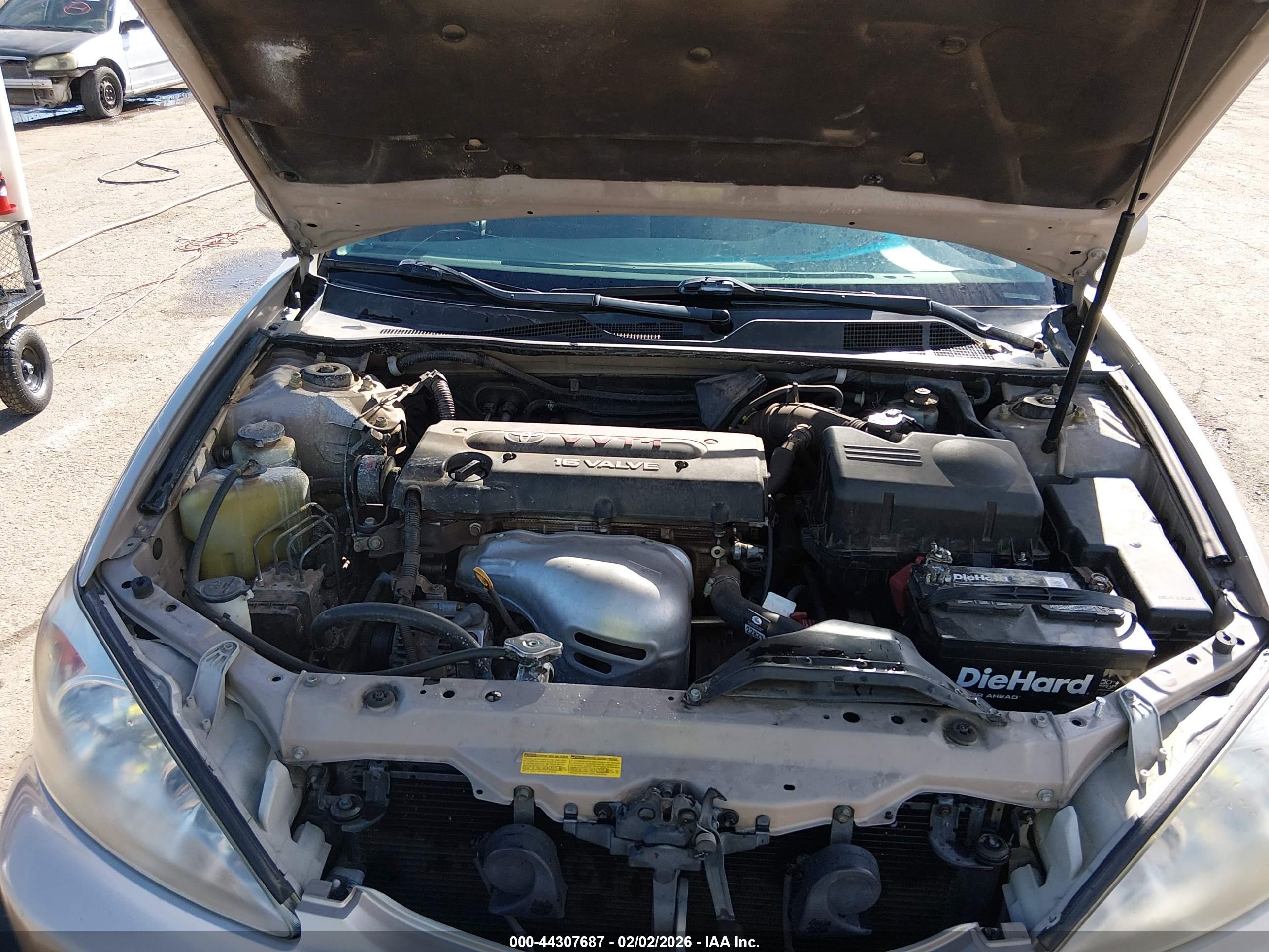 TOYOTA CAMRY image 10