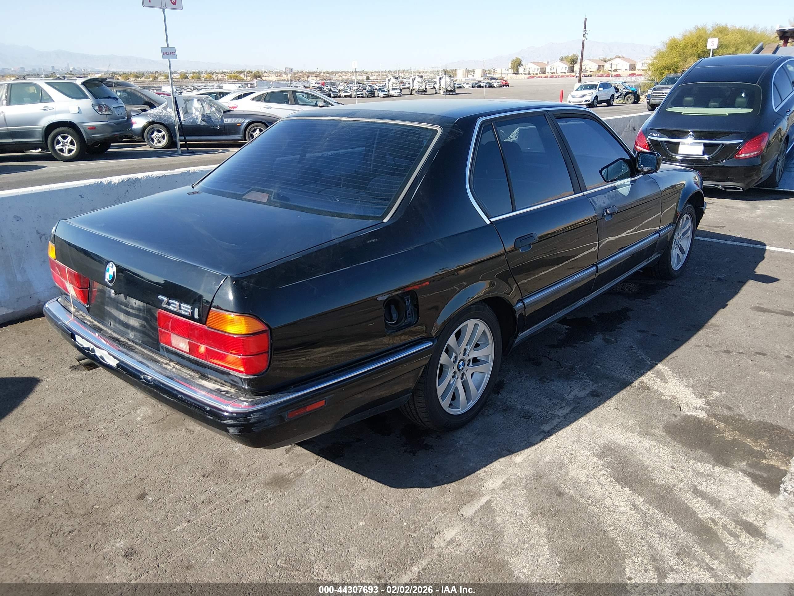 BMW 735 image 4