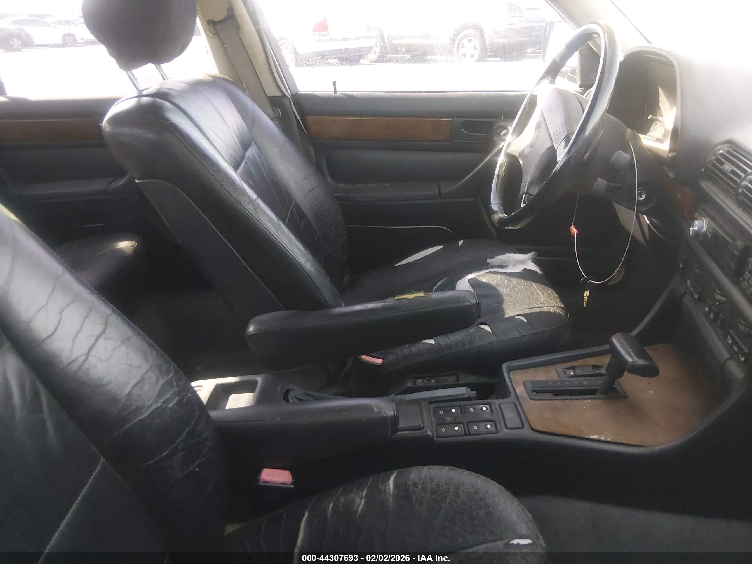 BMW 735 image 5